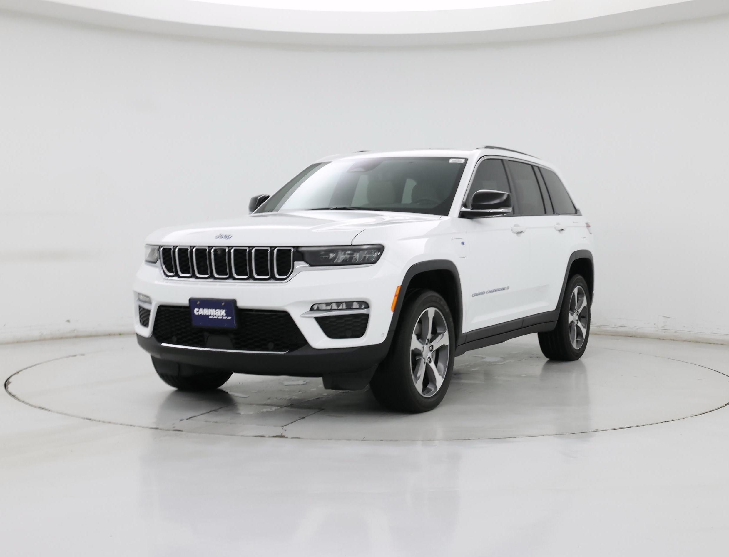 Thumbnail: 2023 Jeep Grand Cherokee - 4