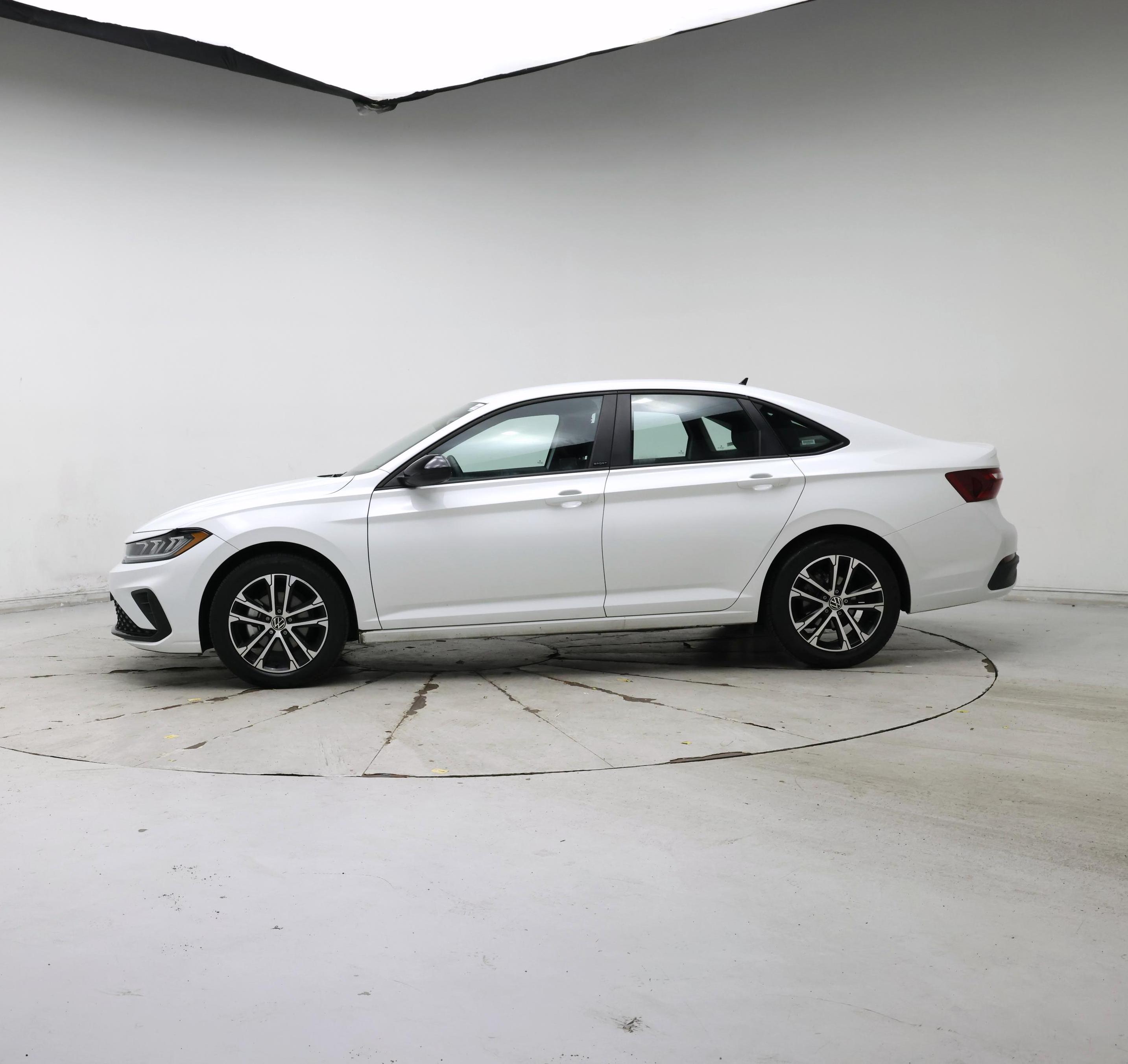 Thumbnail: 2025 Volkswagen Jetta - 3