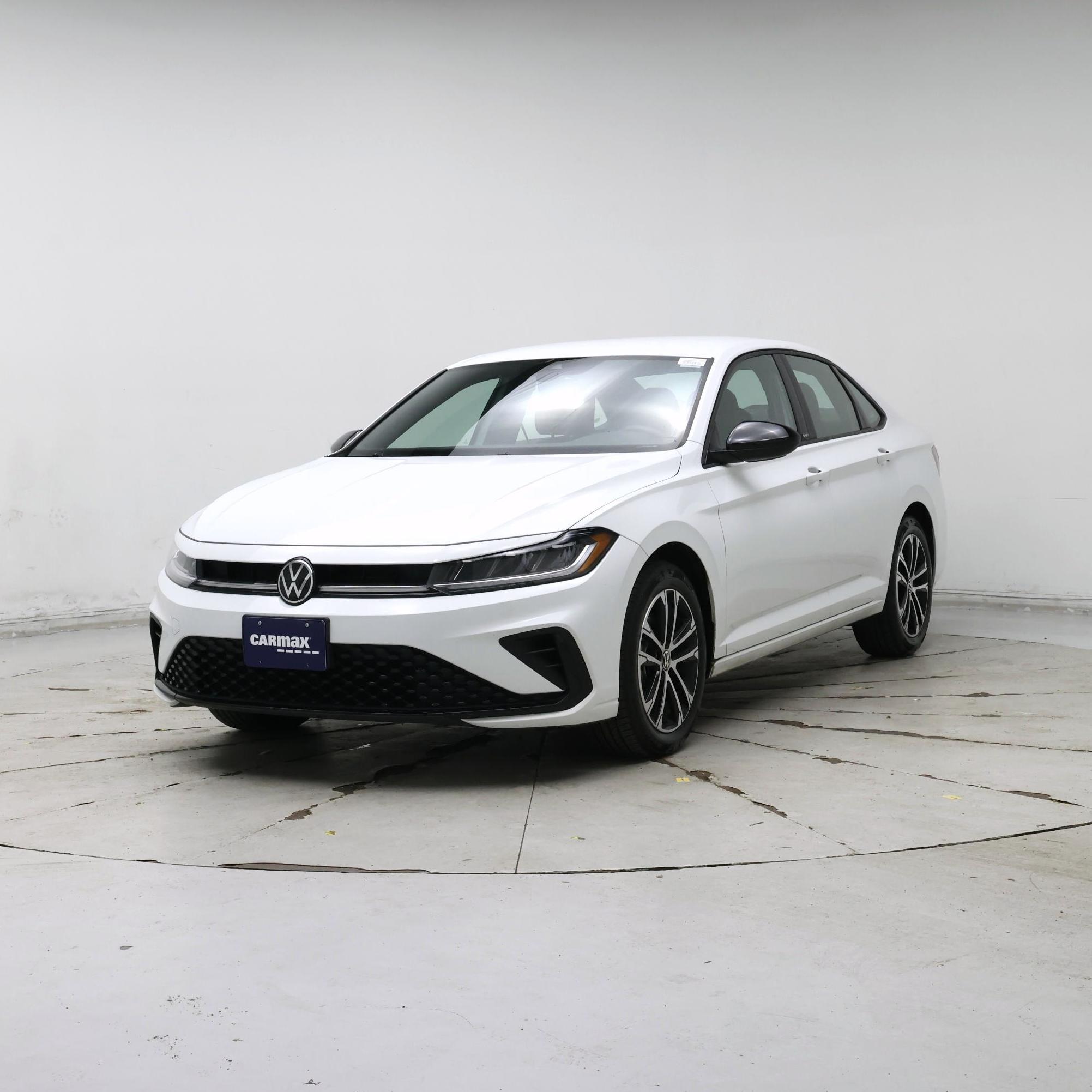 Thumbnail: 2025 Volkswagen Jetta - 4