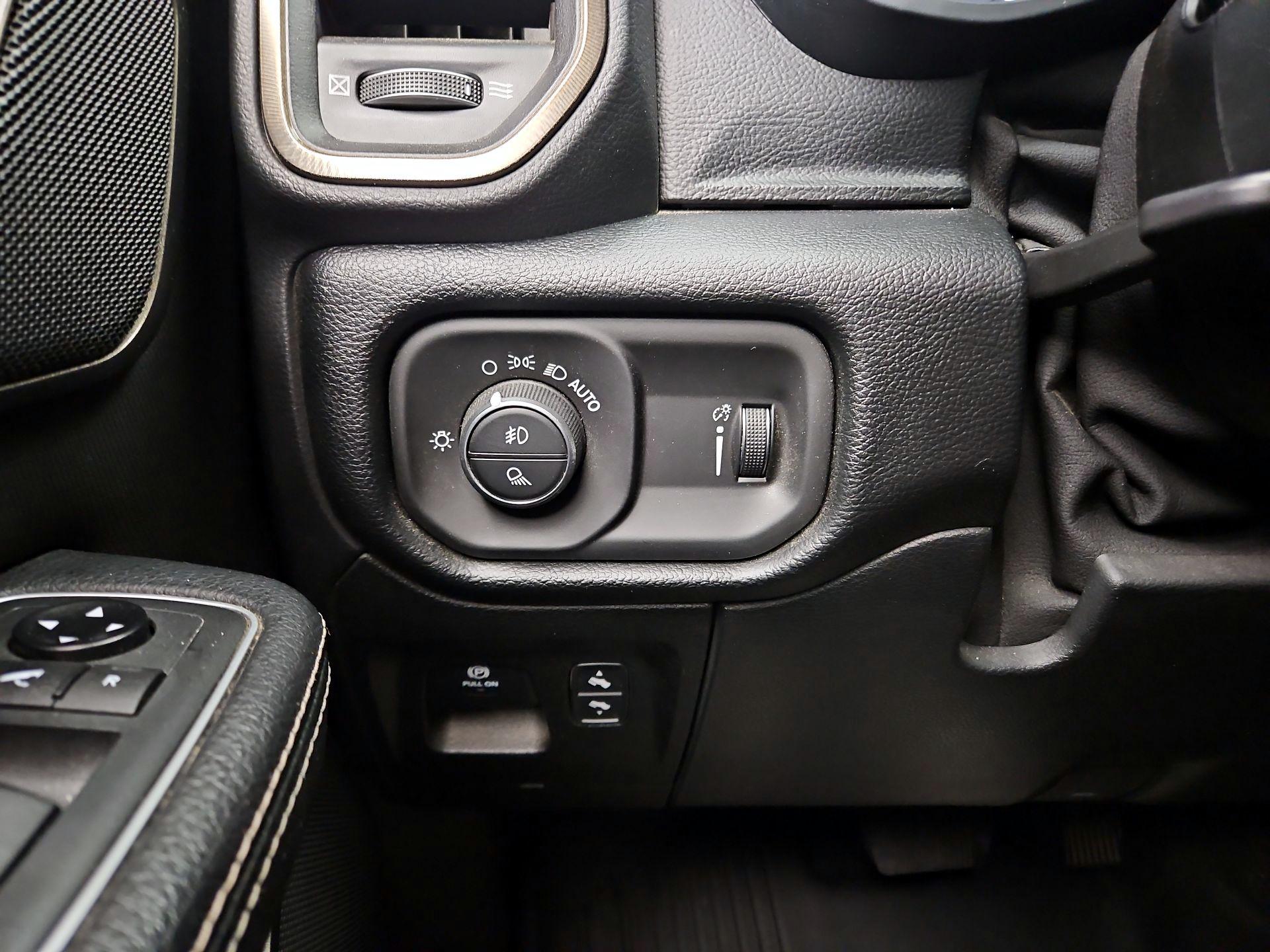 Thumbnail: 2021 RAM 1500 - 13