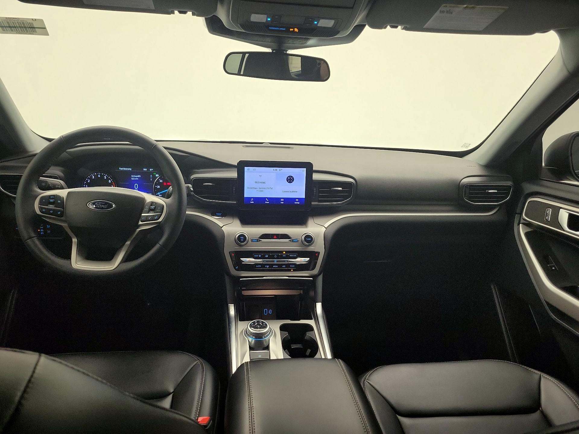 Thumbnail: 2023 Ford Explorer - 9