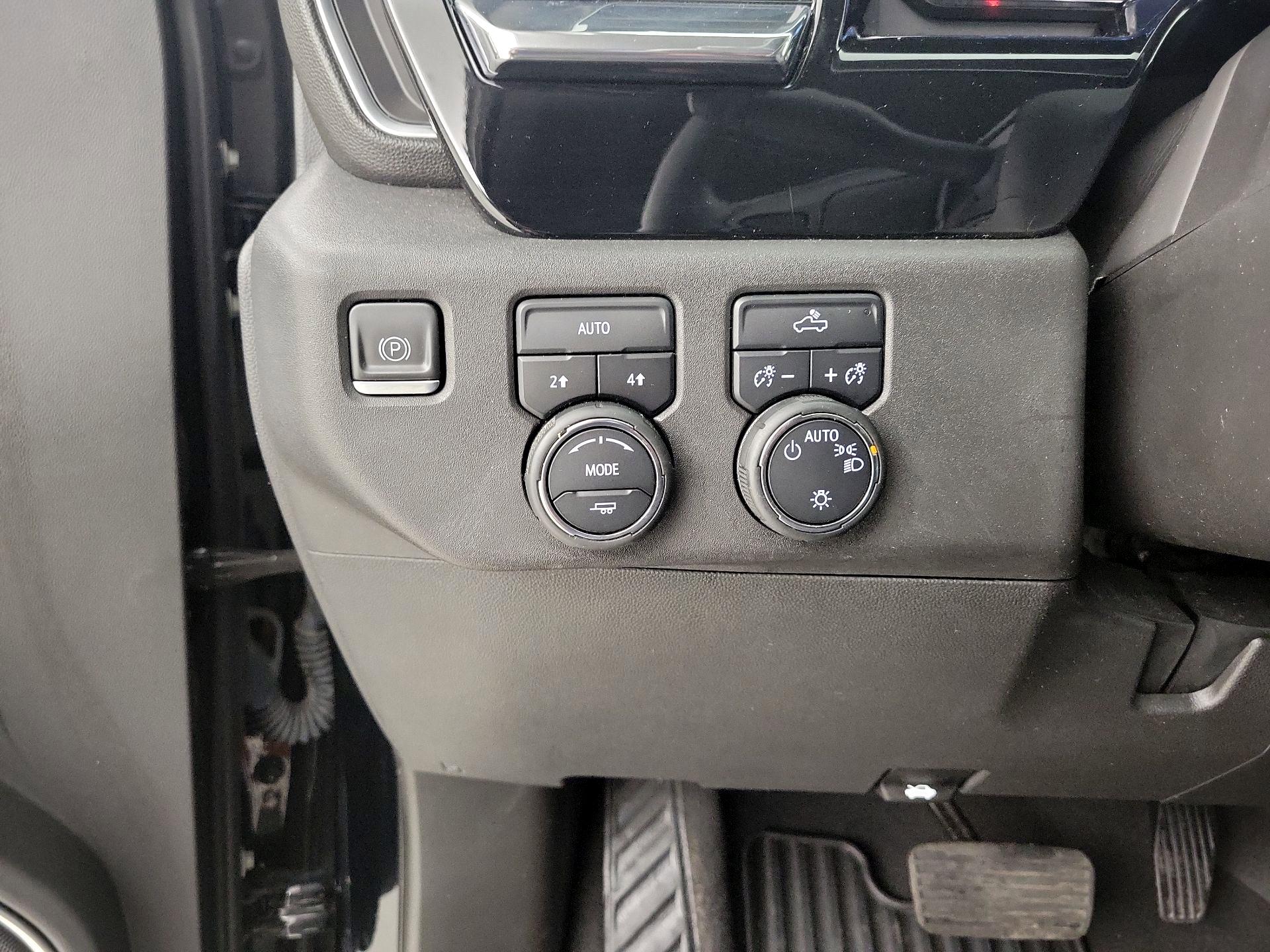 Thumbnail: 2023 Chevrolet Silverado 1500 - 13
