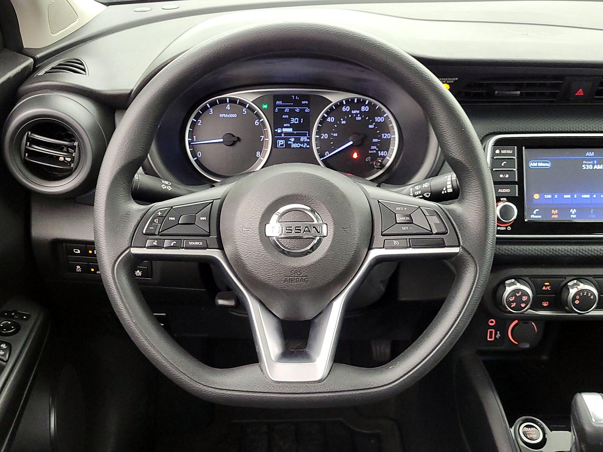 Thumbnail: 2021 Nissan Kicks - 10