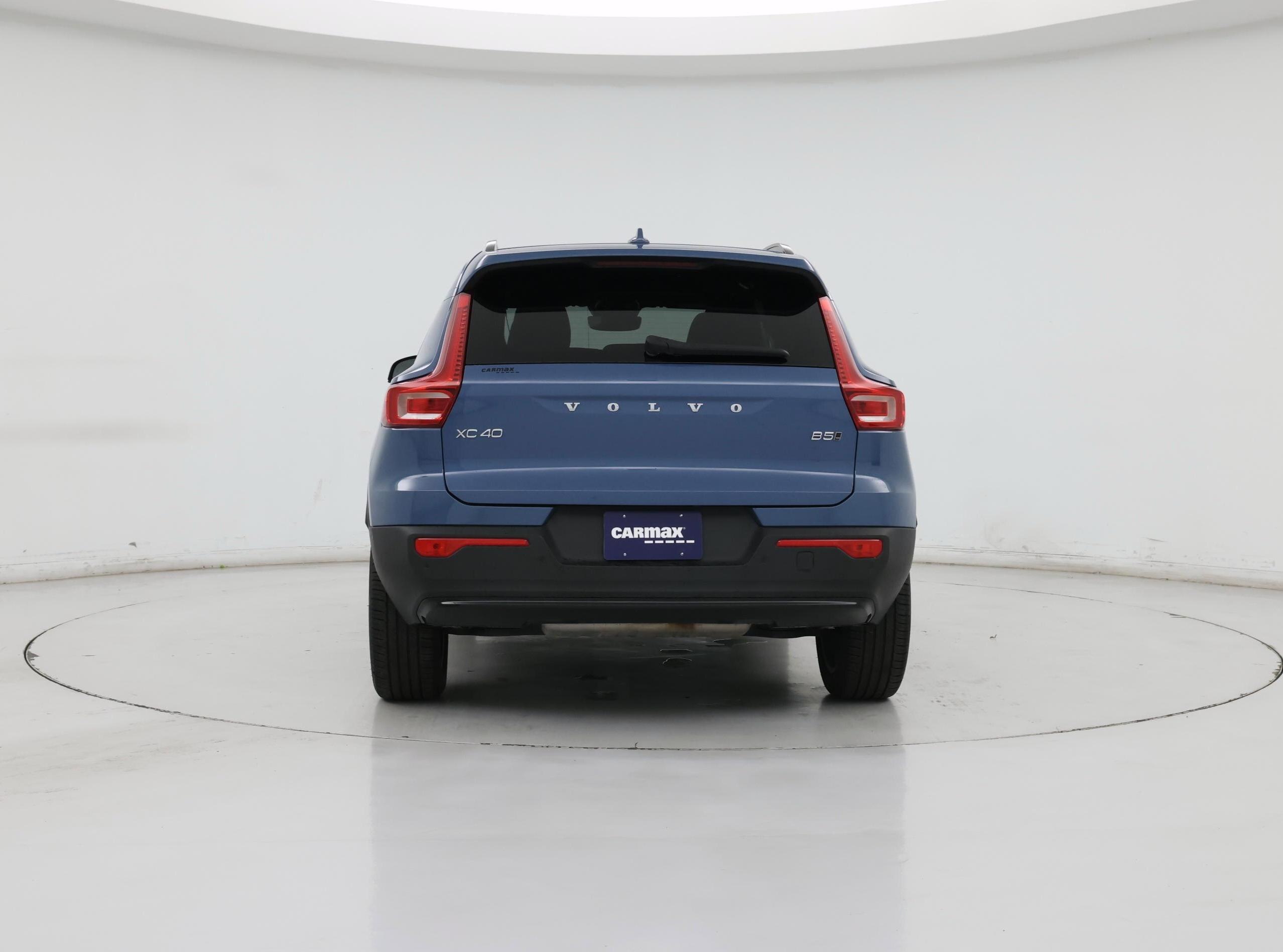Thumbnail: 2025 Volvo XC40 - 6