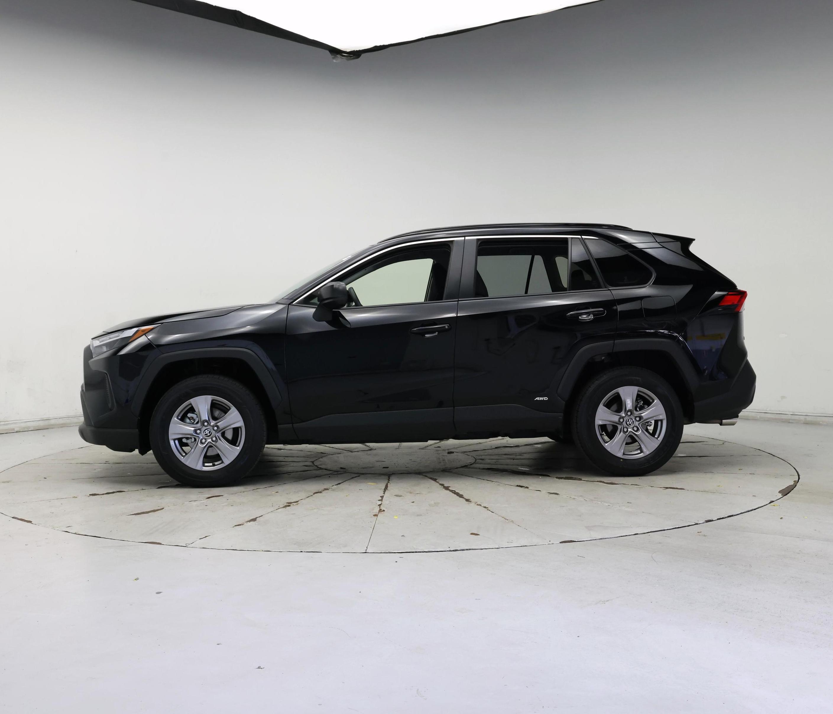 Thumbnail: 2025 Toyota RAV4 - 3