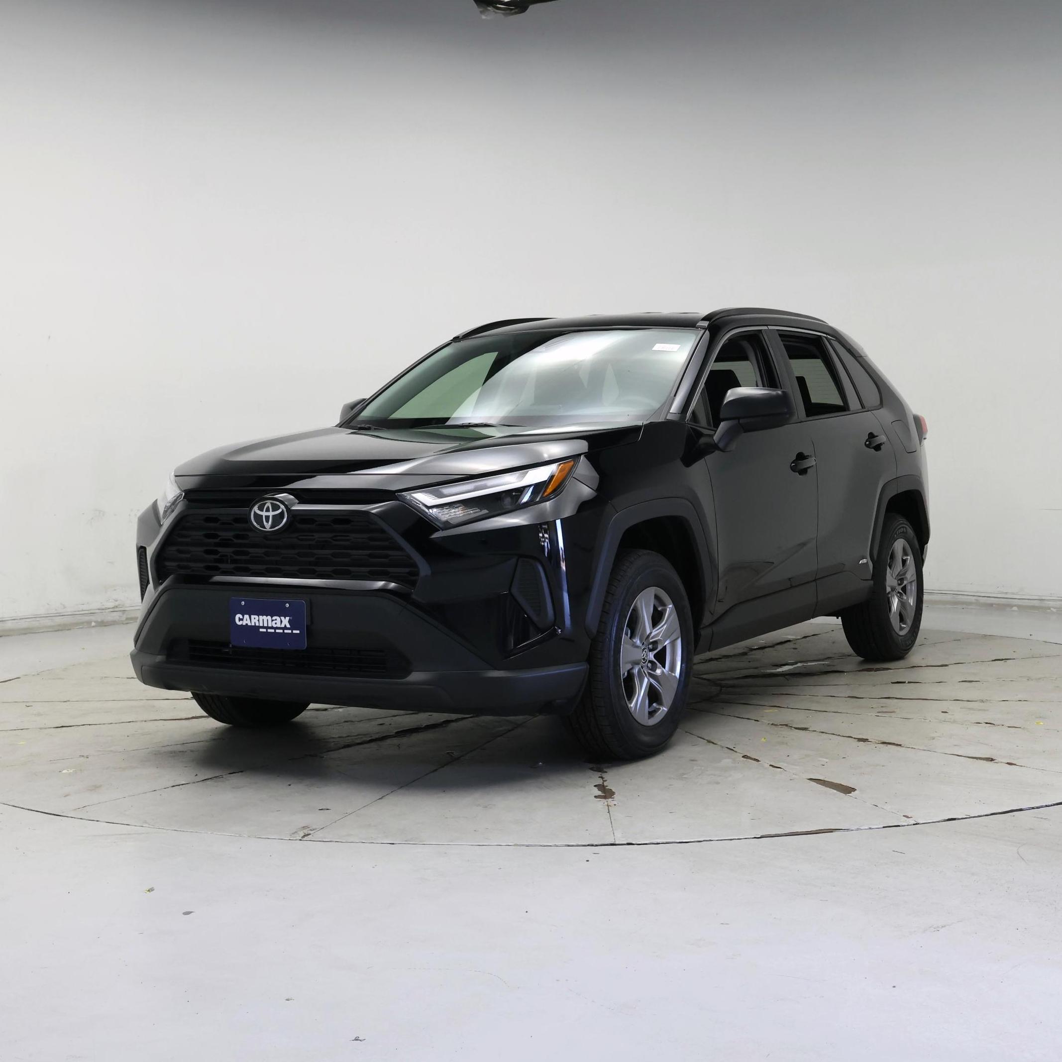 Thumbnail: 2025 Toyota RAV4 - 4