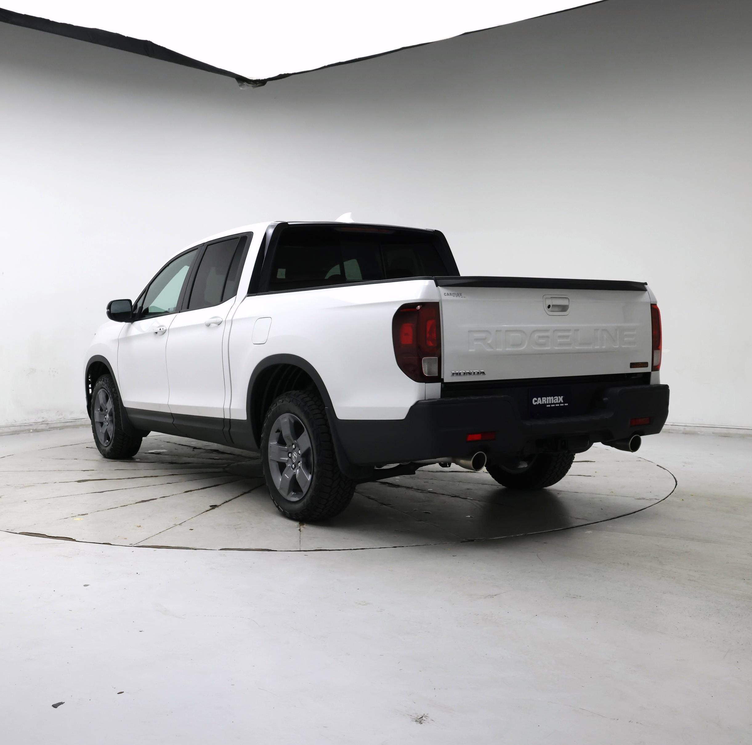 Thumbnail: 2025 Honda Ridgeline - 2