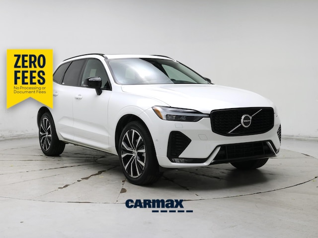 White 2025 Volvo XC60 B5 Plus Dark Theme AWD SUV / Crossover All-Wheel Drive Automatic