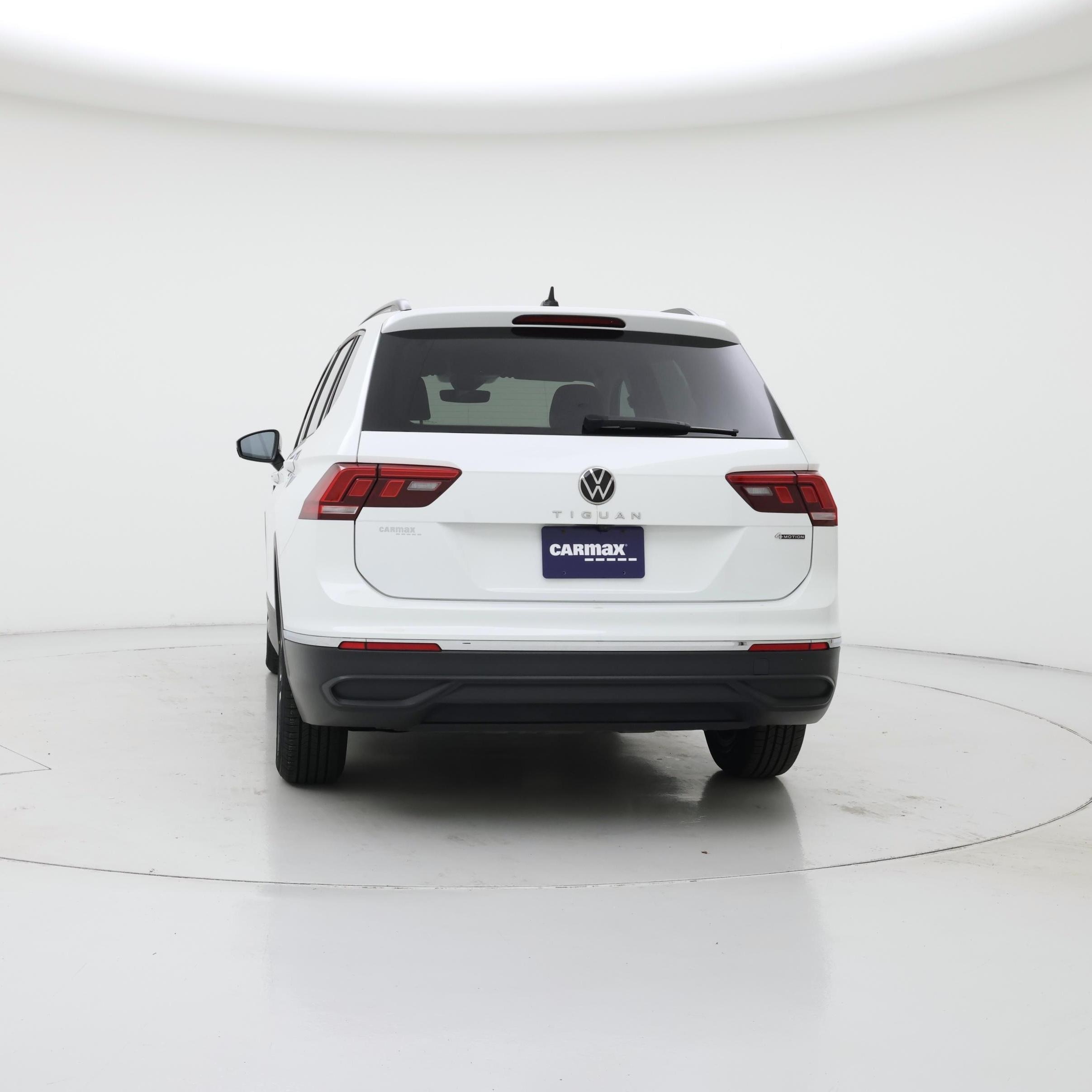 Thumbnail: 2023 Volkswagen Tiguan - 6