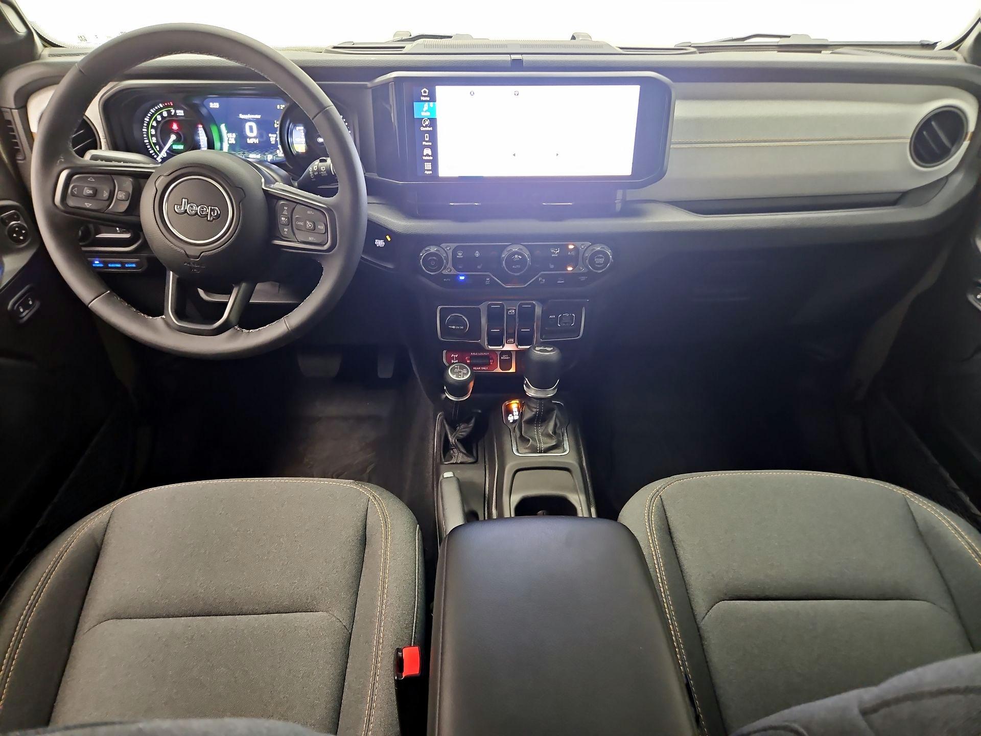 Thumbnail: 2025 Jeep Wrangler - 9