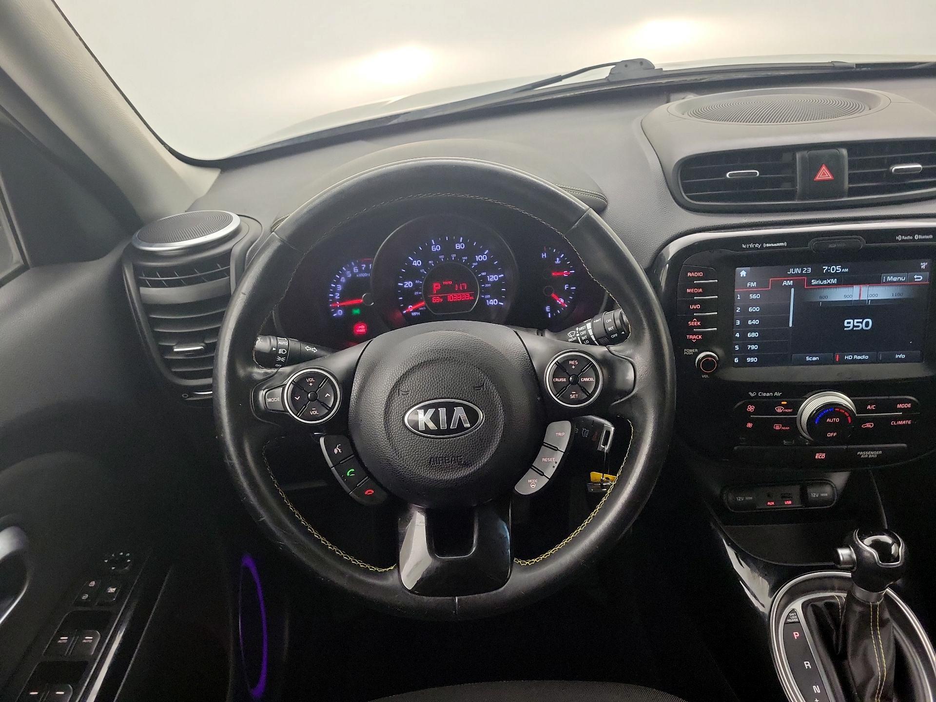 Thumbnail: 2014 Kia Soul - 10