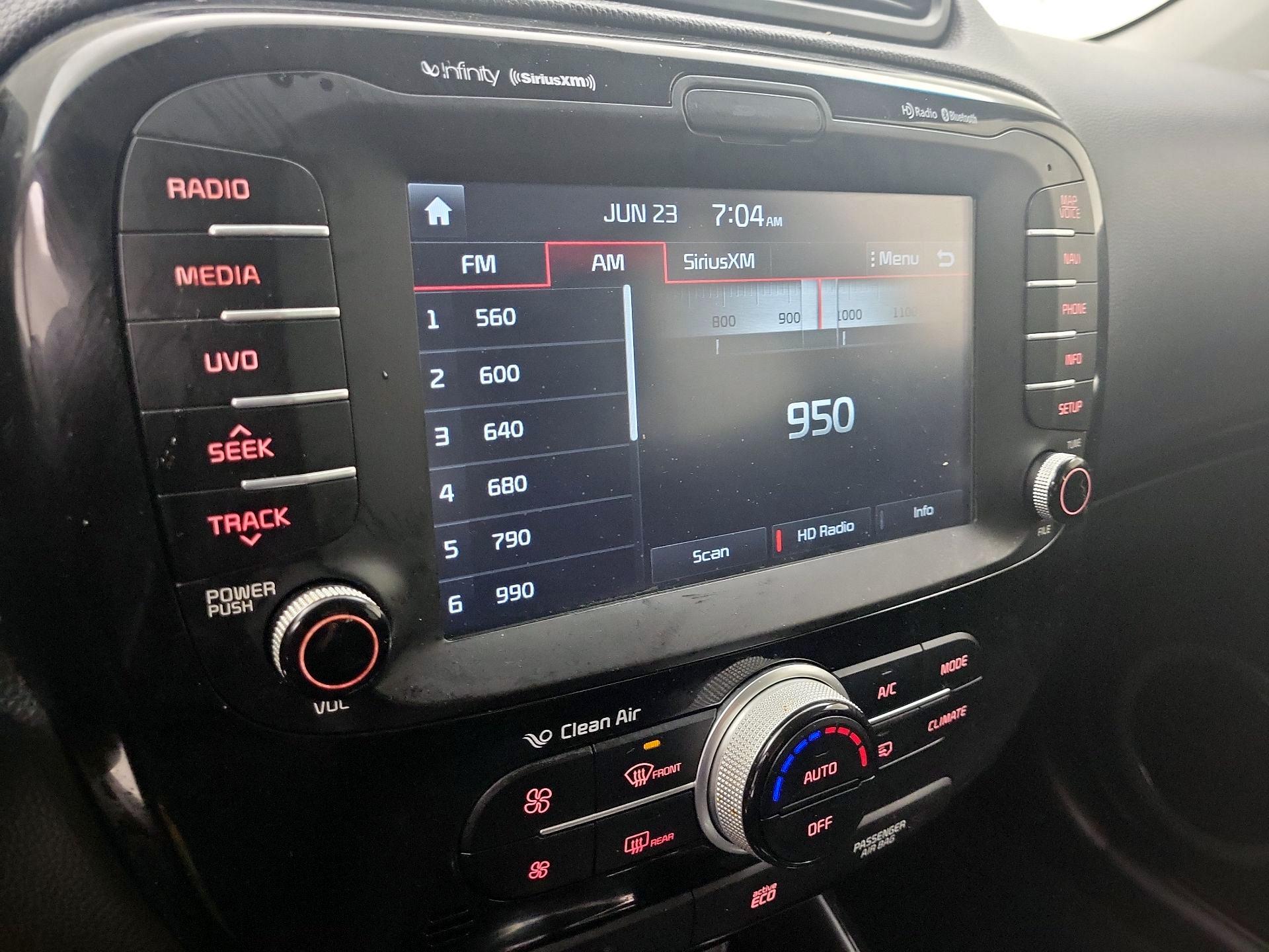 Thumbnail: 2014 Kia Soul - 15