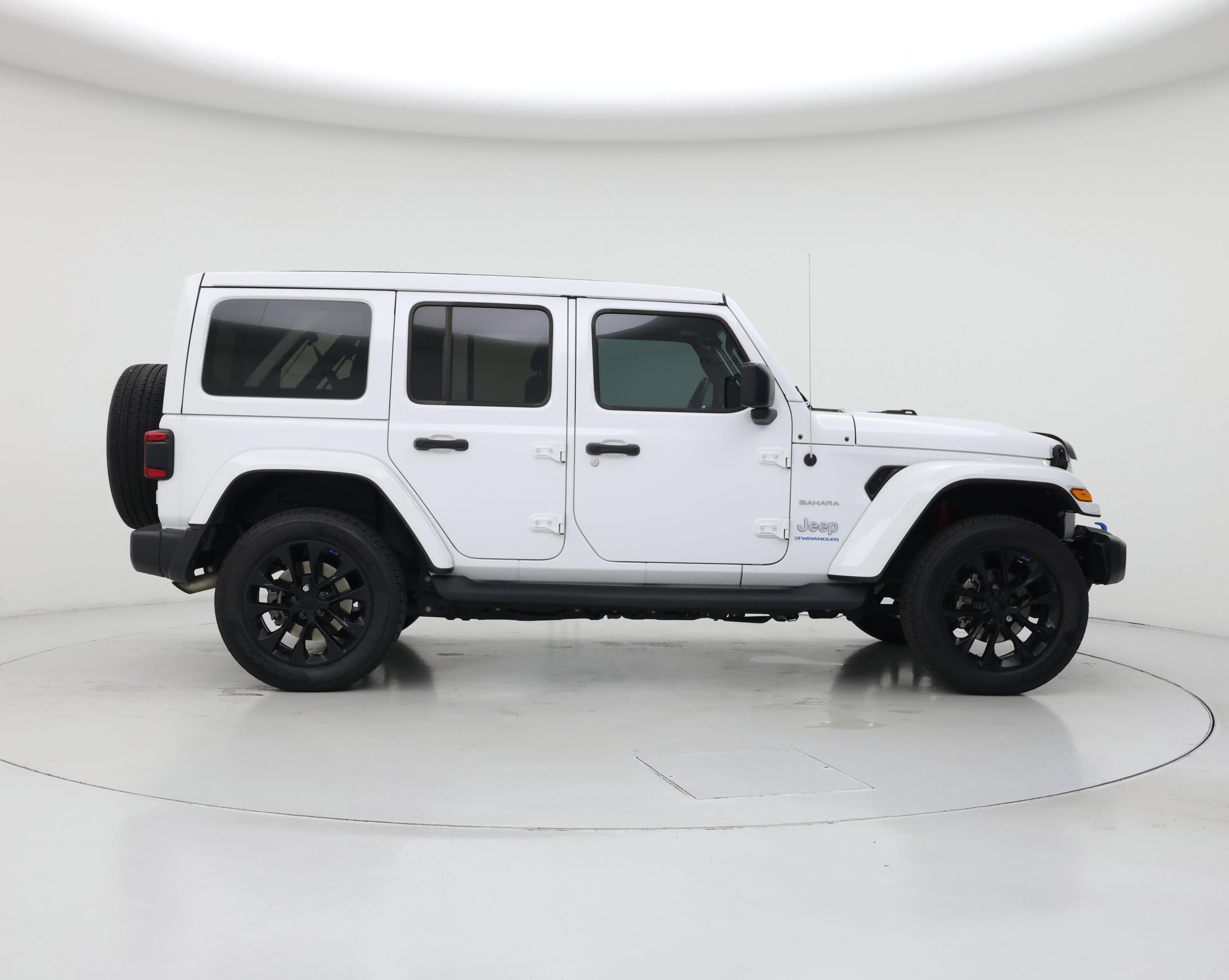 Thumbnail: 2023 Jeep Wrangler - 7