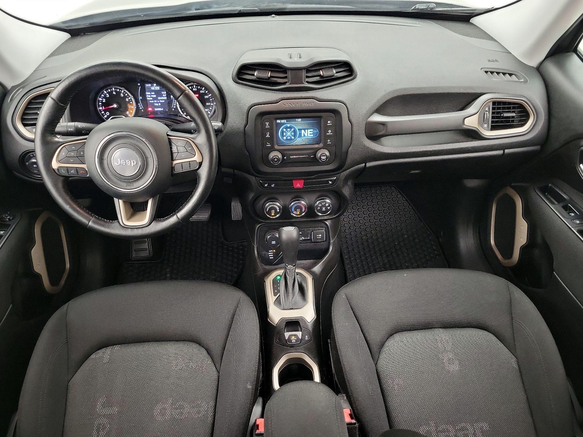 Thumbnail: 2017 Jeep Renegade - 9