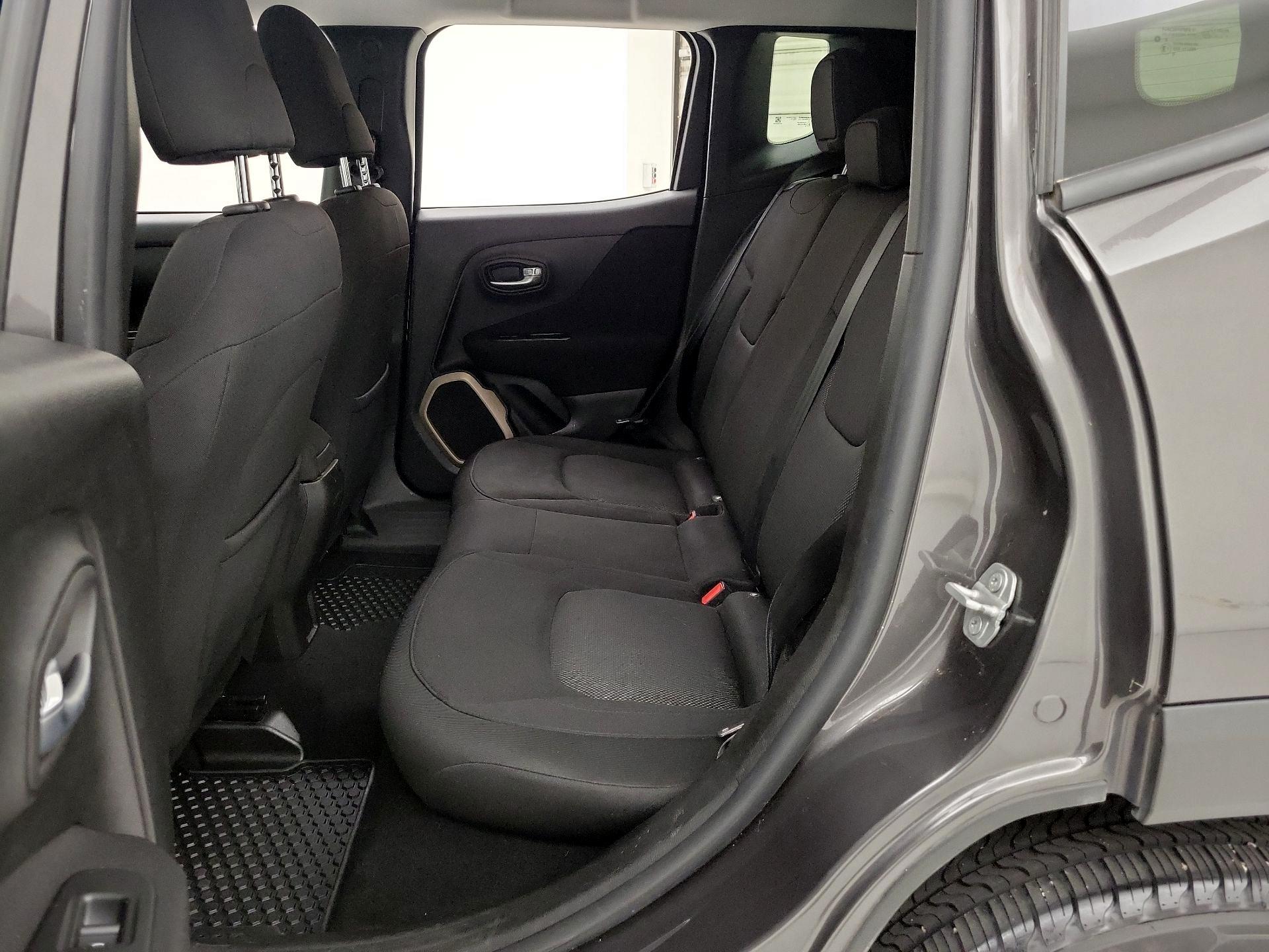 Thumbnail: 2017 Jeep Renegade - 20