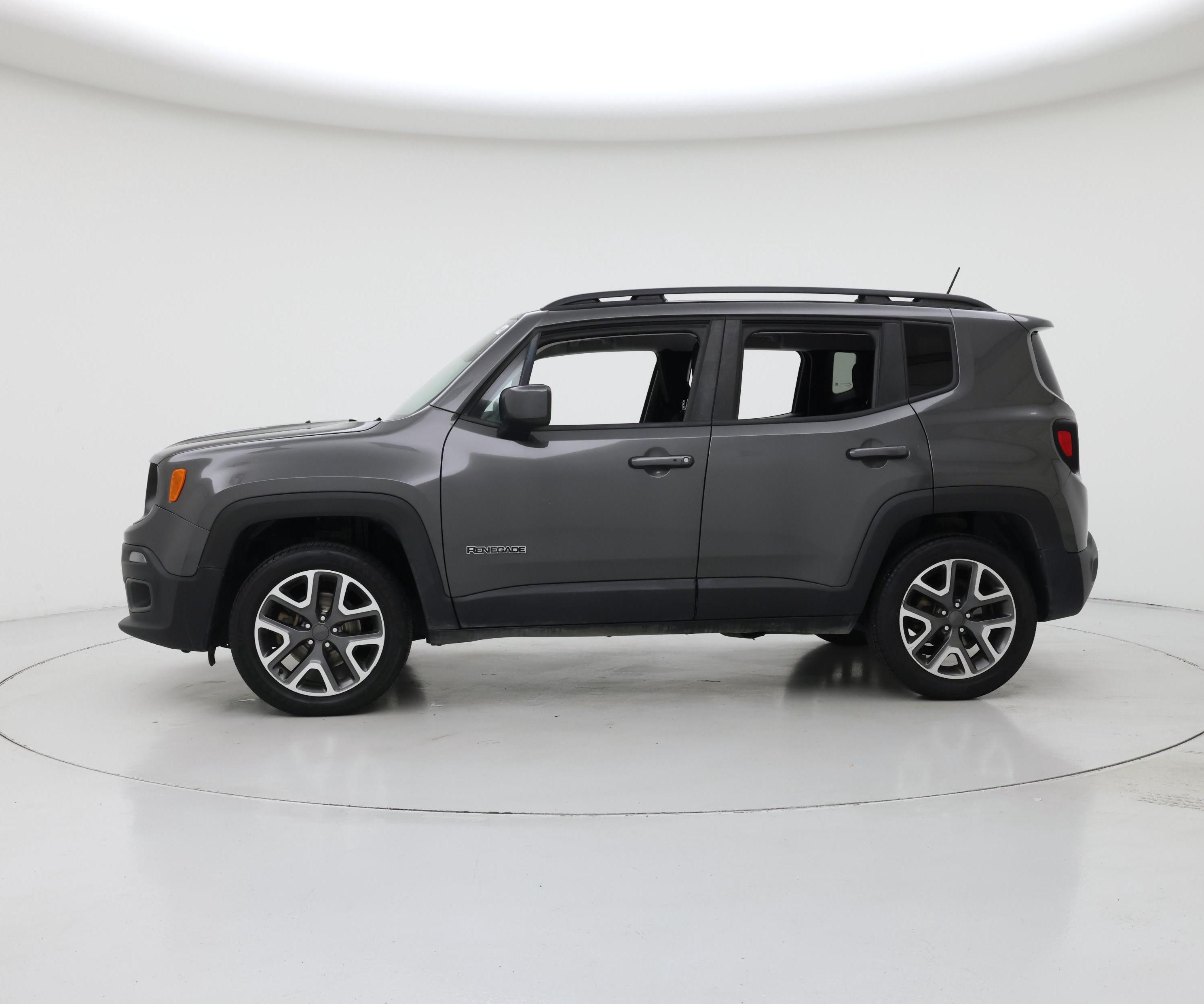 Thumbnail: 2017 Jeep Renegade - 3