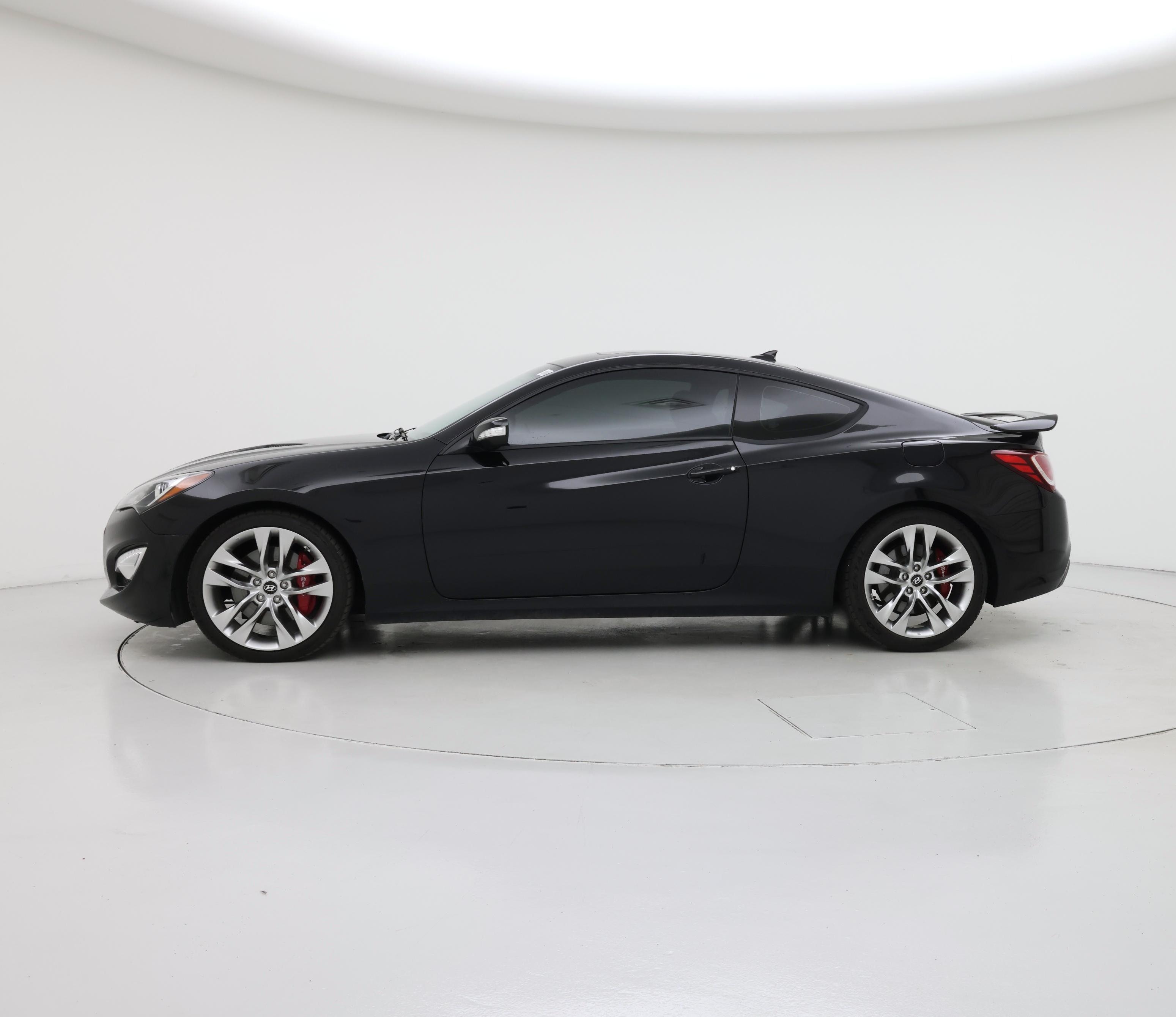 Thumbnail: 2014 Hyundai Genesis - 3
