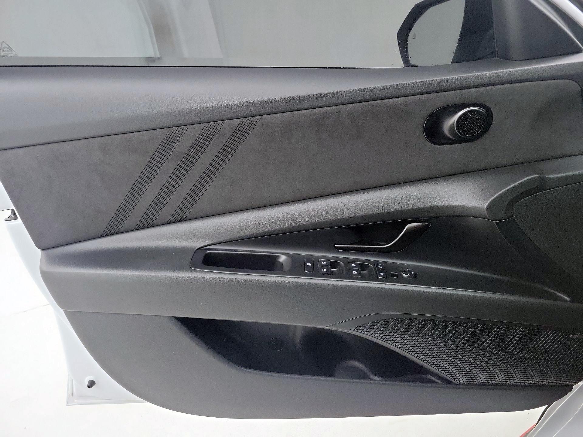 Thumbnail: 2026 Hyundai Elantra - 12