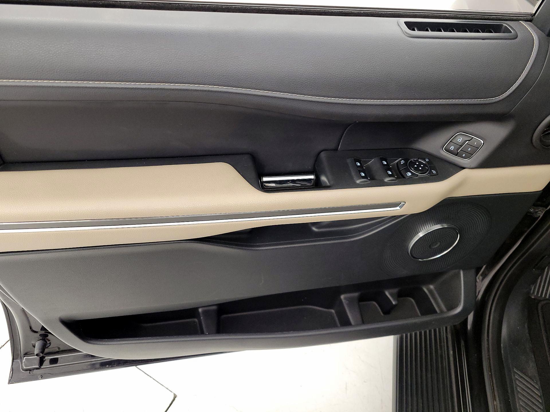 Thumbnail: 2024 Ford Expedition MAX - 12
