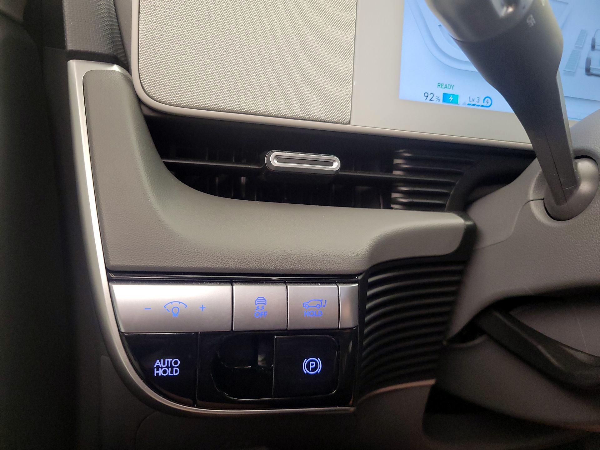 Thumbnail: 2024 Hyundai Ioniq 5 - 13
