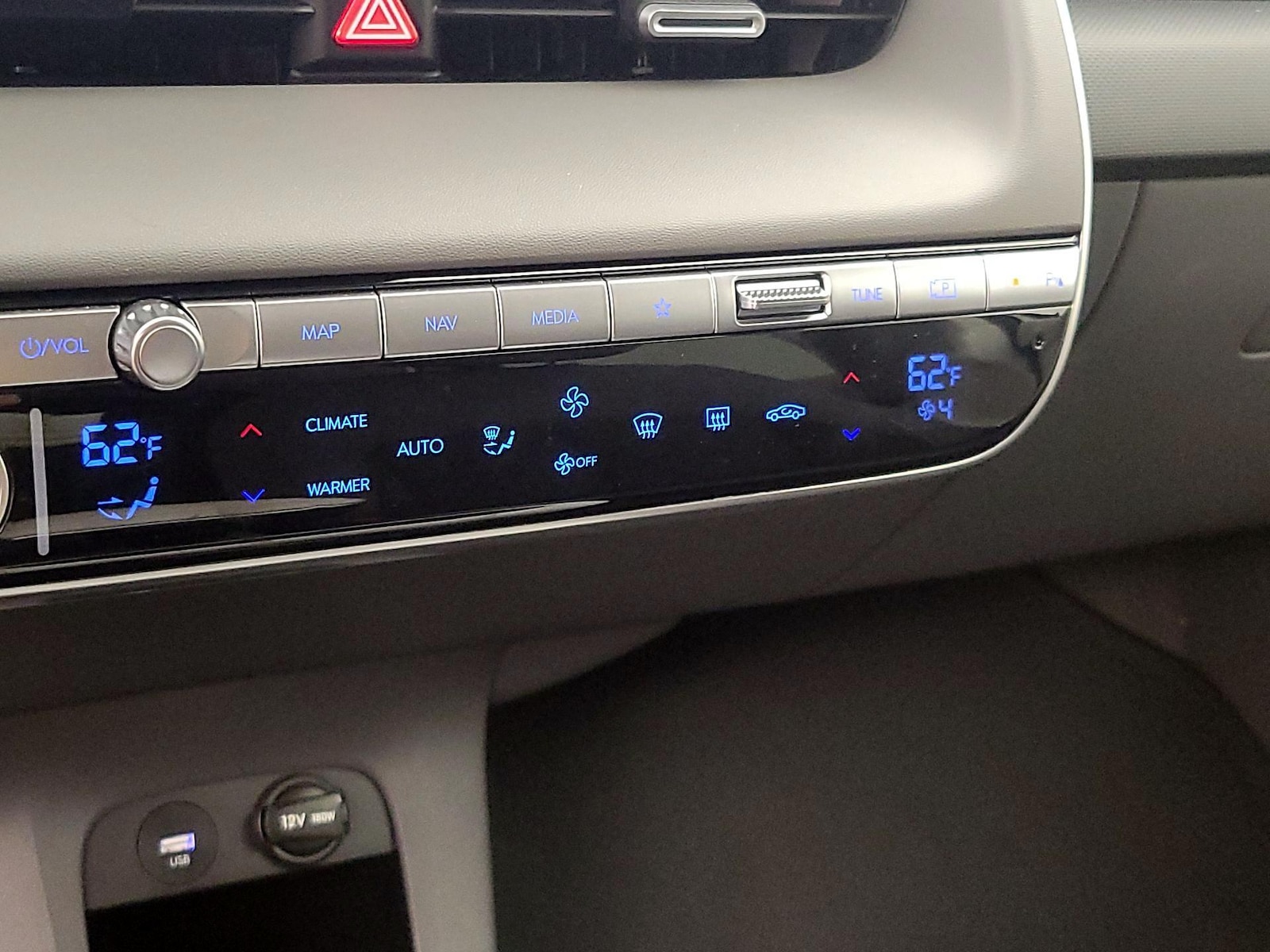 2024 Hyundai IONIQ 5 SEL - Photo 18