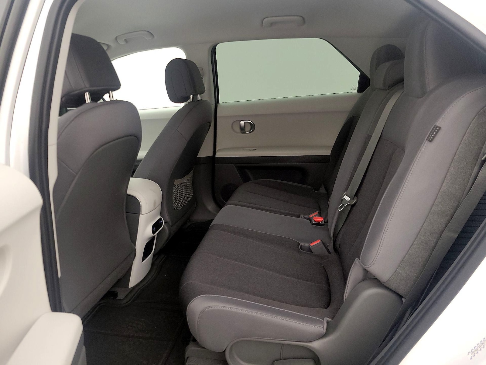 2024 Hyundai IONIQ 5 SEL - Photo 21