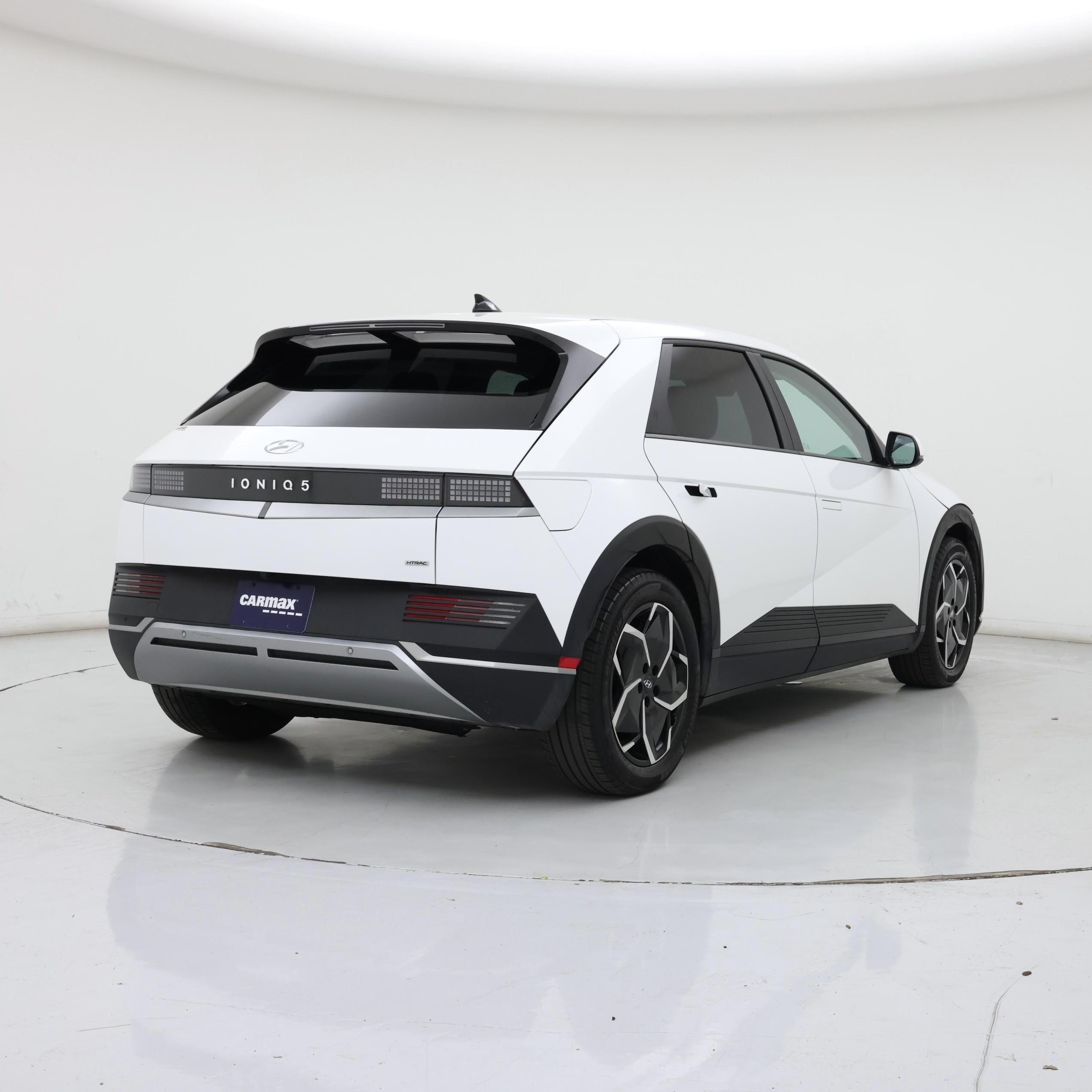 Thumbnail: 2024 Hyundai Ioniq 5 - 8
