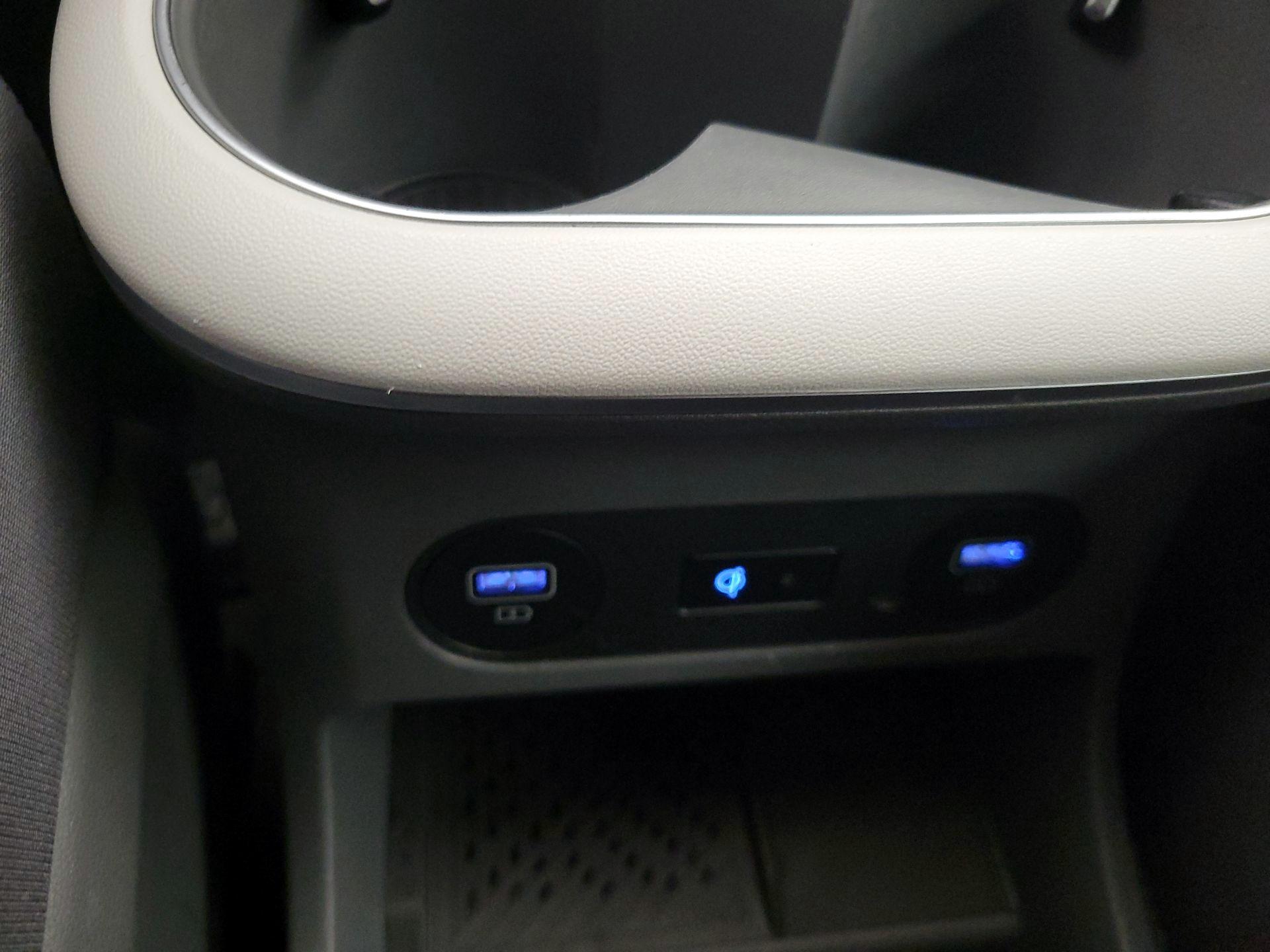 Thumbnail: 2024 Hyundai Ioniq 5 - 19