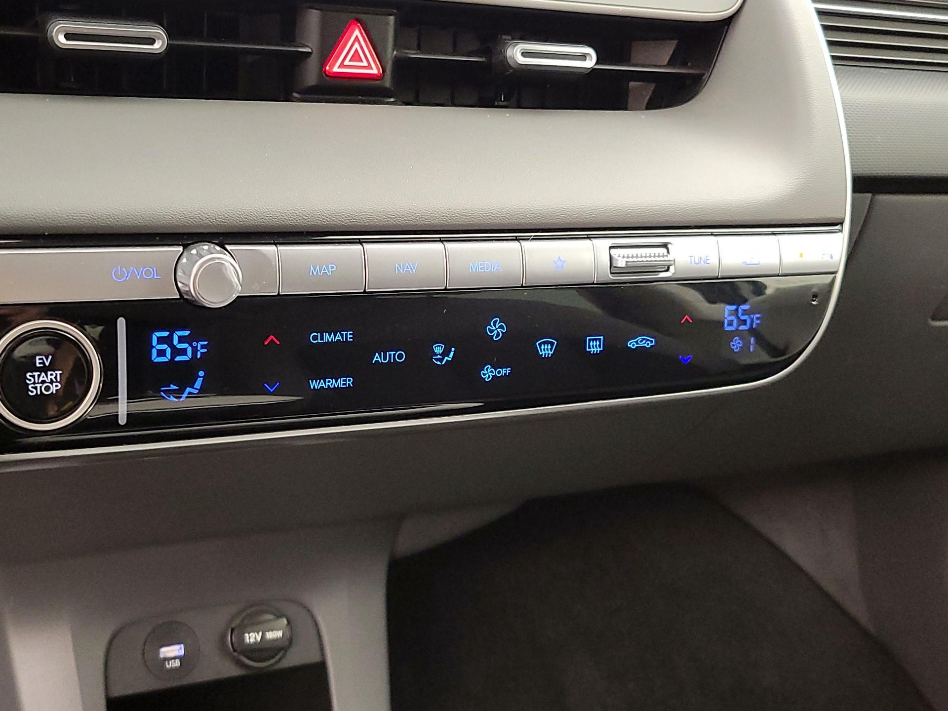Thumbnail: 2024 Hyundai Ioniq 5 - 17