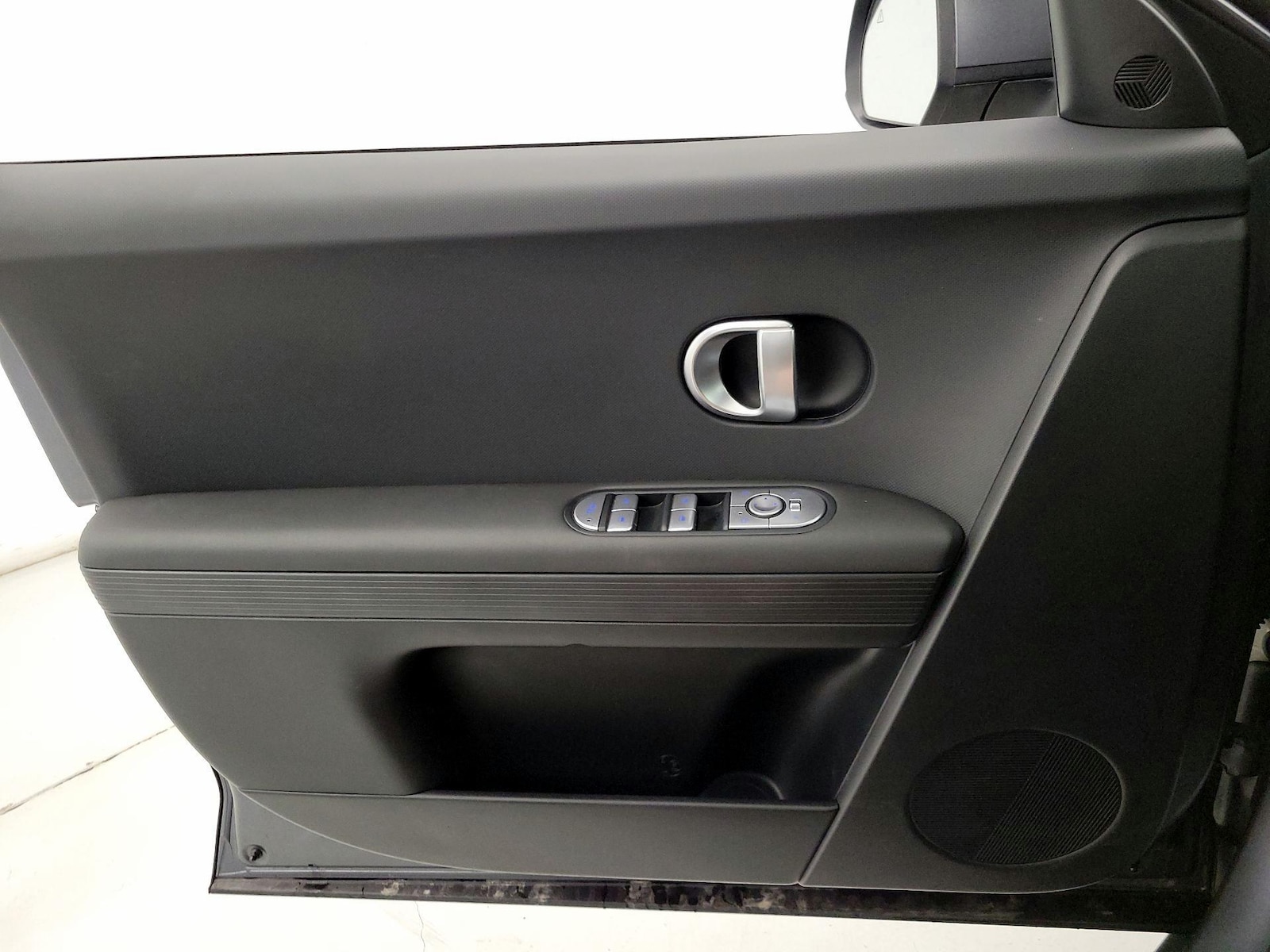 2024 Hyundai IONIQ 5 SEL - Photo 13