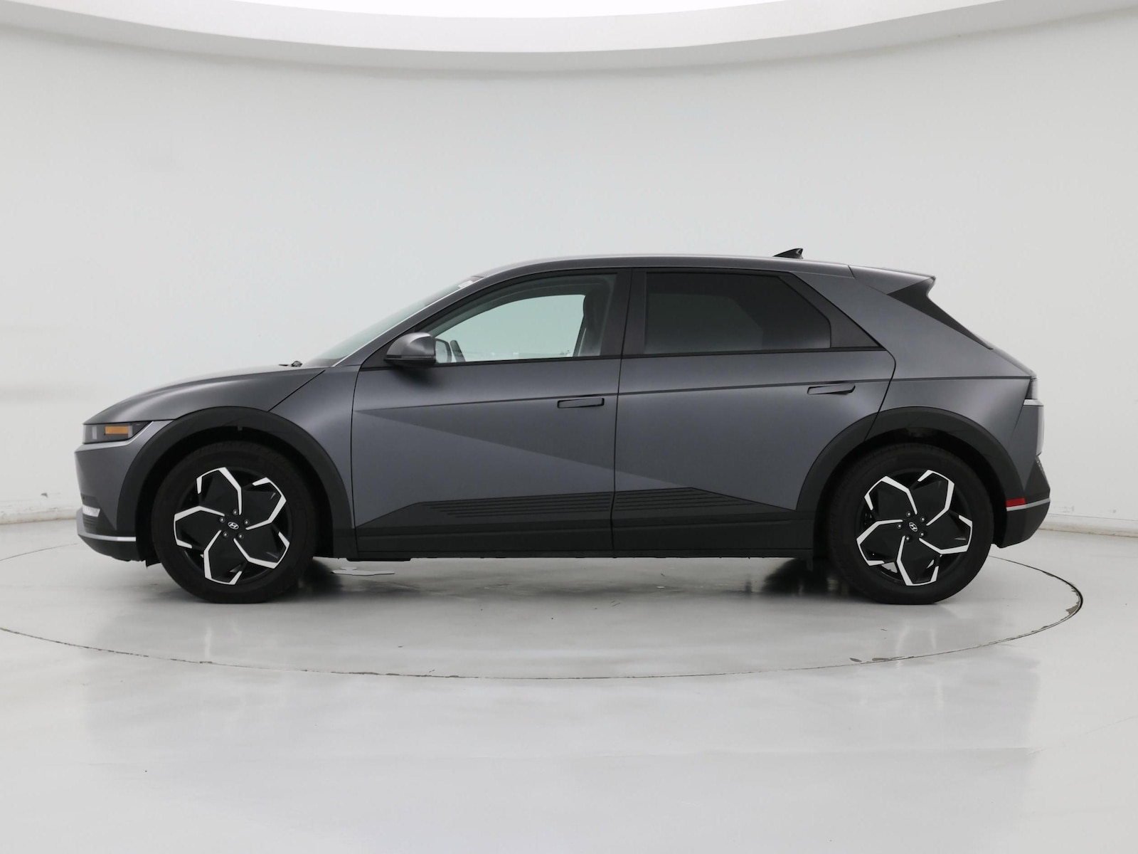 2024 Hyundai IONIQ 5 SEL - Photo 4