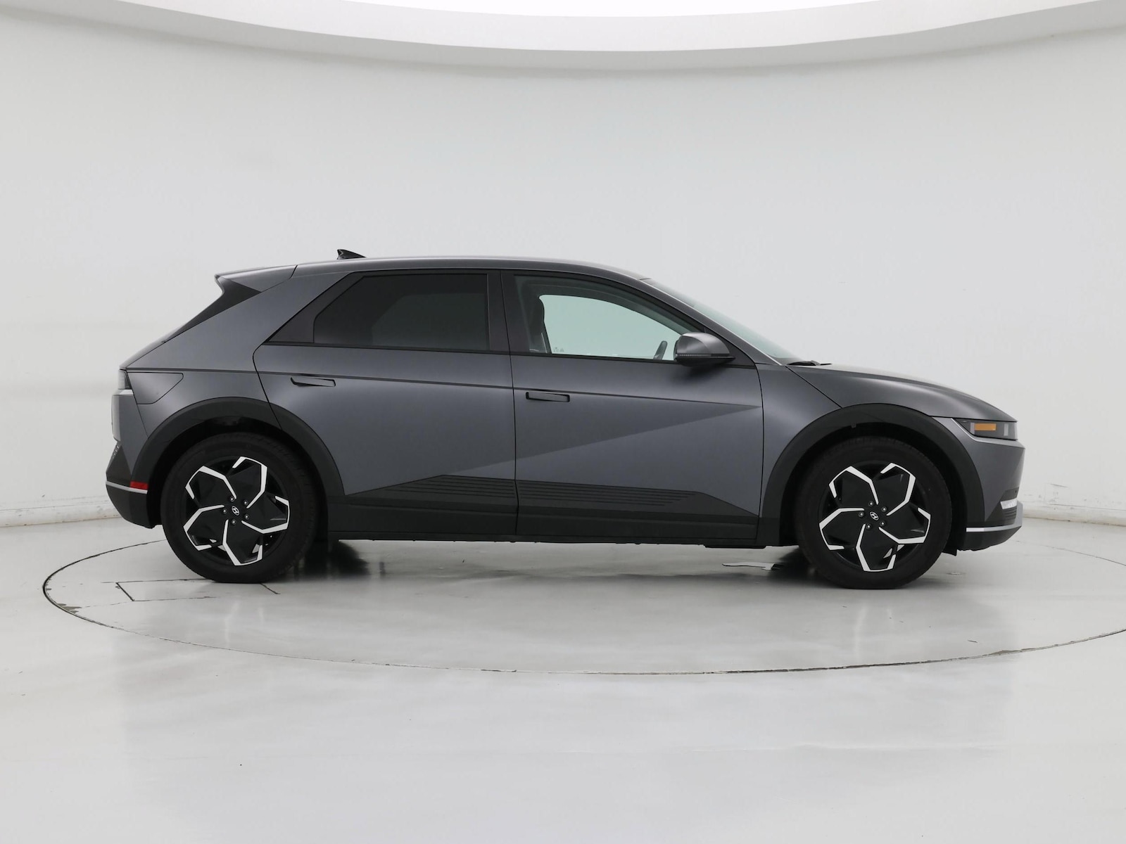 2024 Hyundai IONIQ 5 SEL - Photo 8