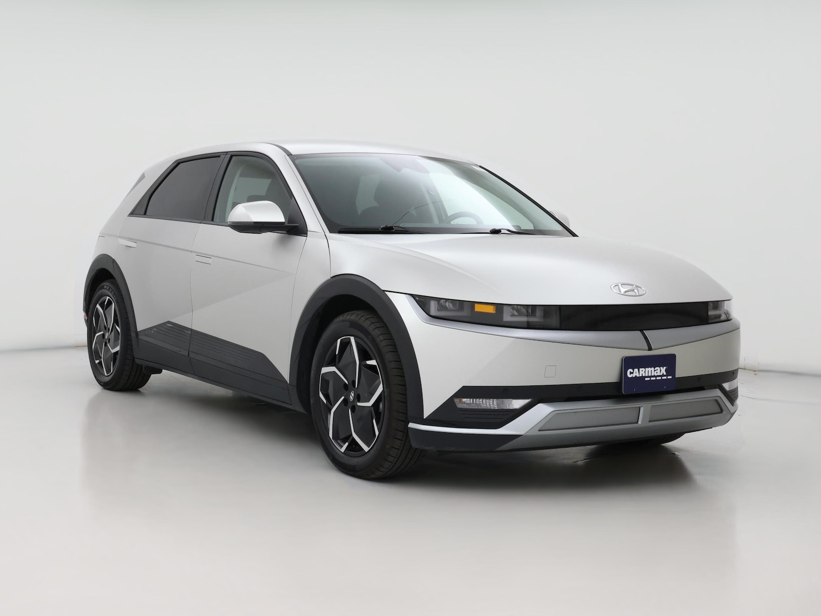 2024 Hyundai IONIQ 5 SEL - Photo 1