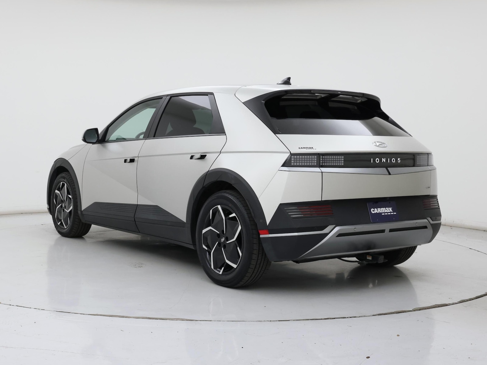2024 Hyundai IONIQ 5 SEL - Photo 3