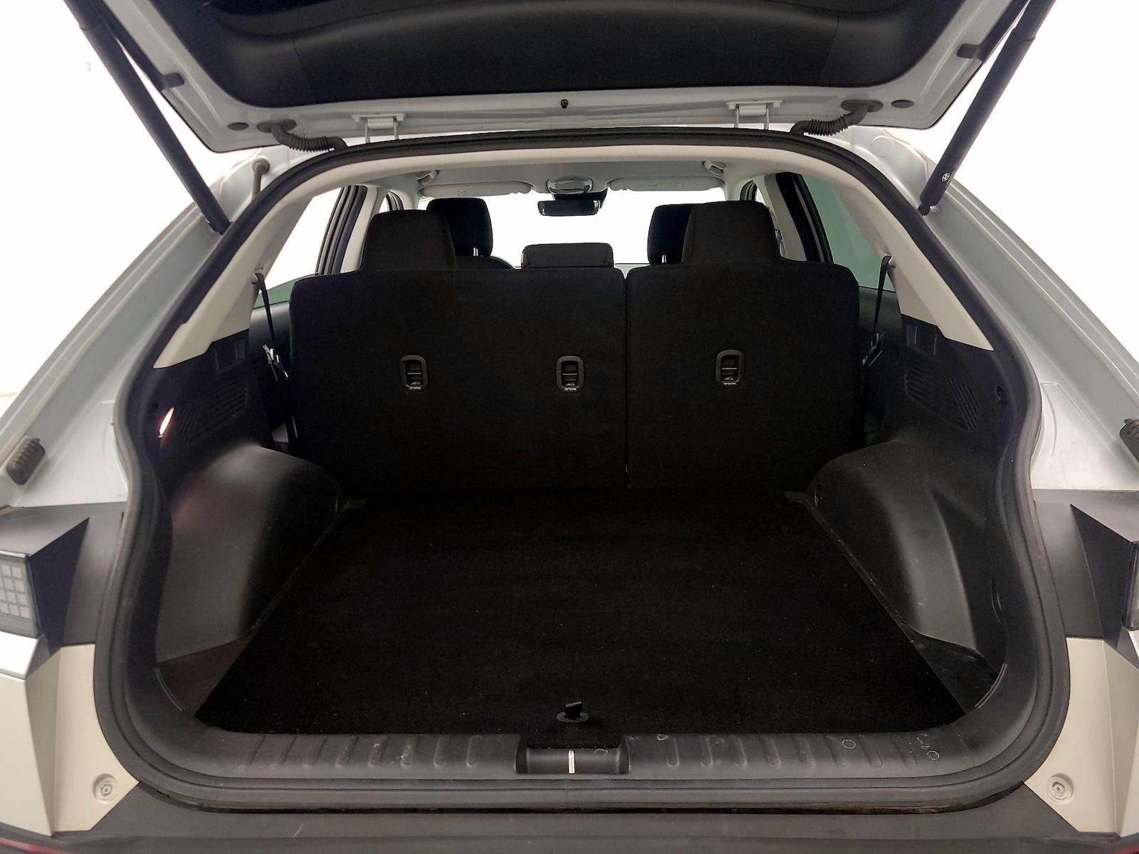 2024 Hyundai IONIQ 5 SEL - Photo 22