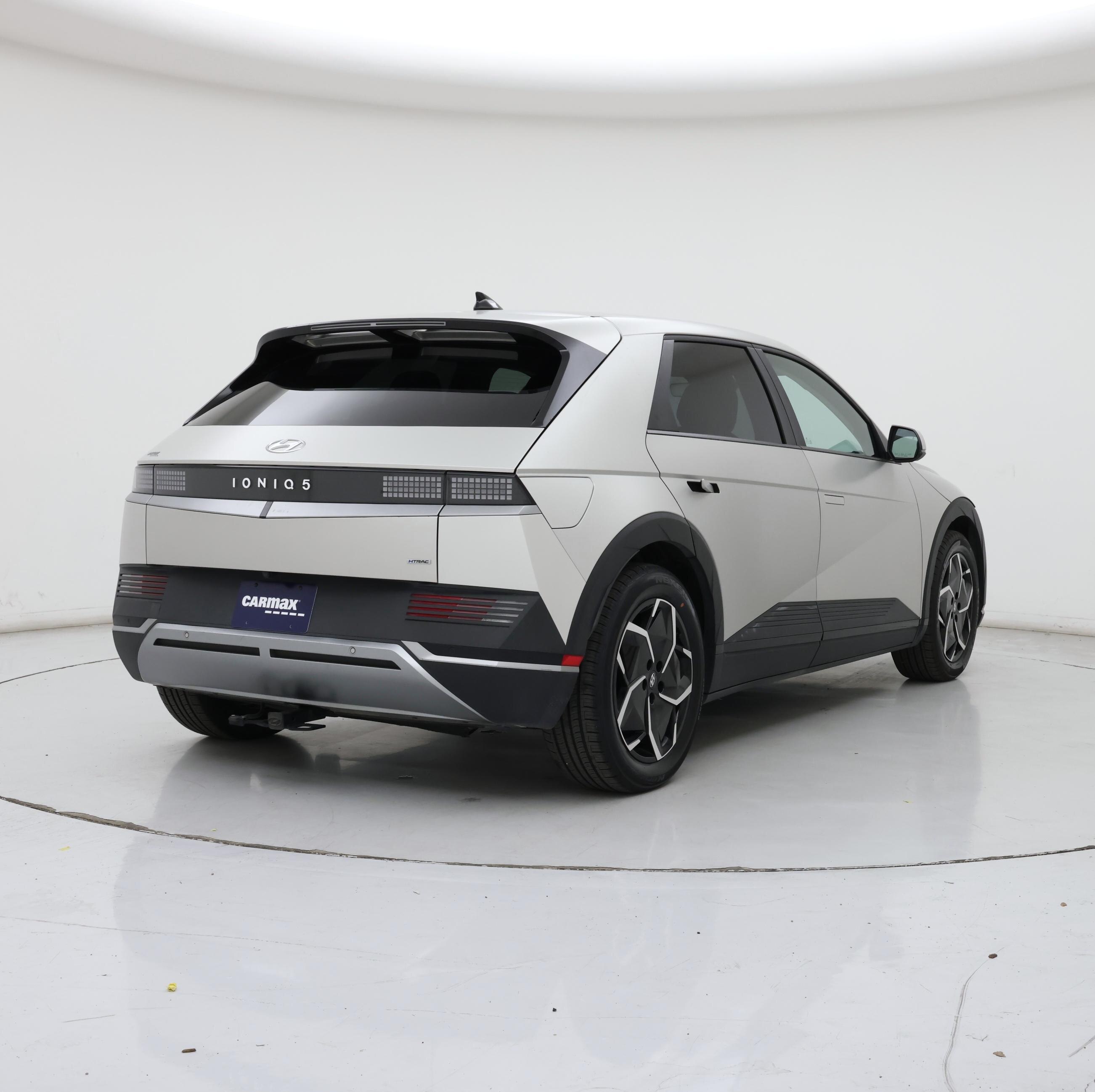 Thumbnail: 2024 Hyundai Ioniq 5 - 8