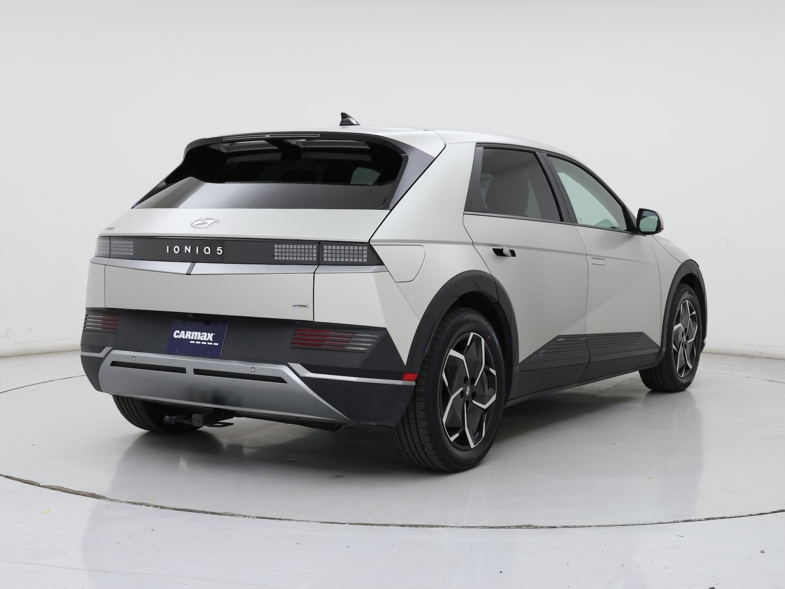 2024 Hyundai IONIQ 5 SEL - Photo 9