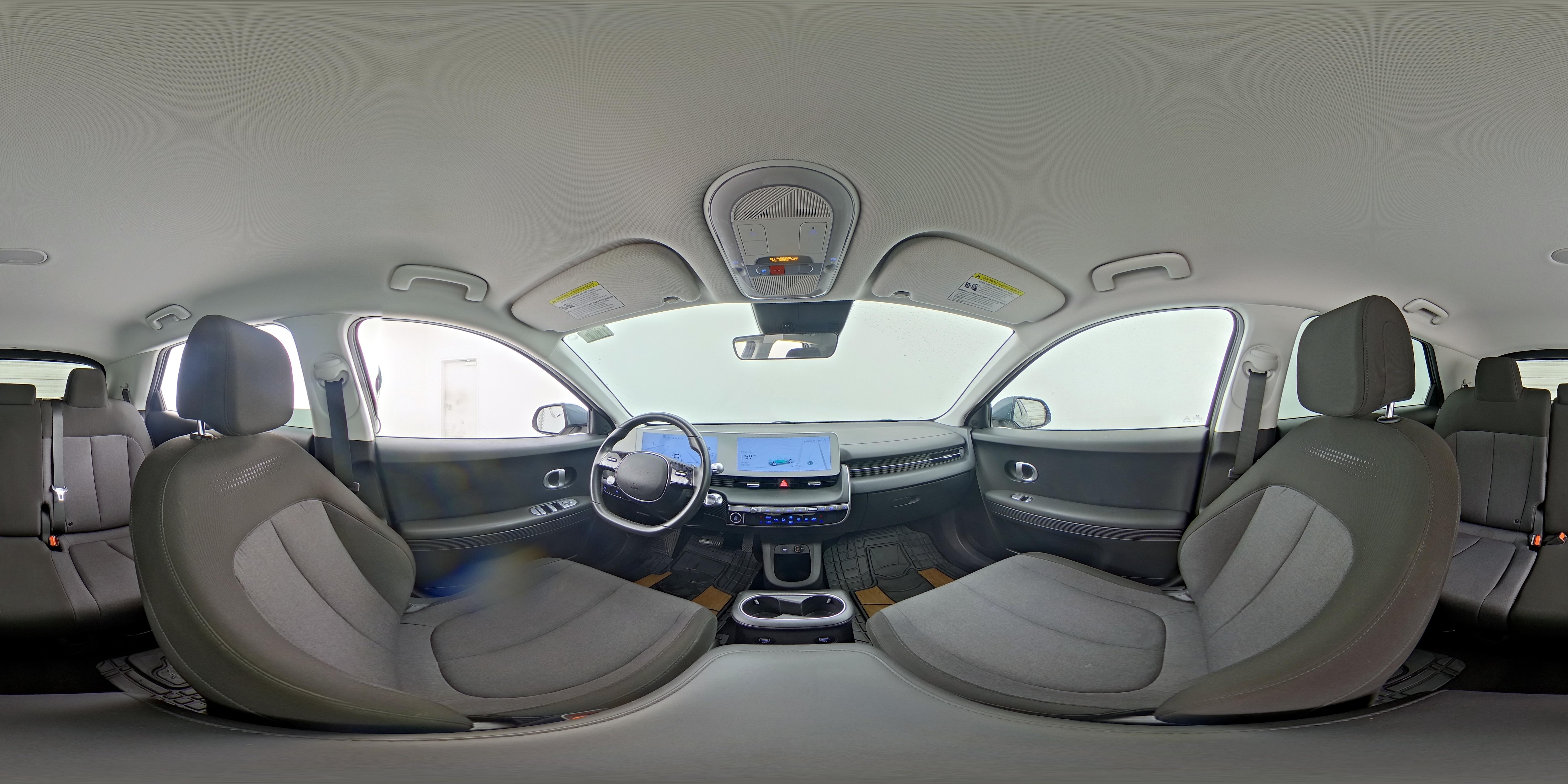 2024 Hyundai IONIQ 5 SE - Photo 25
