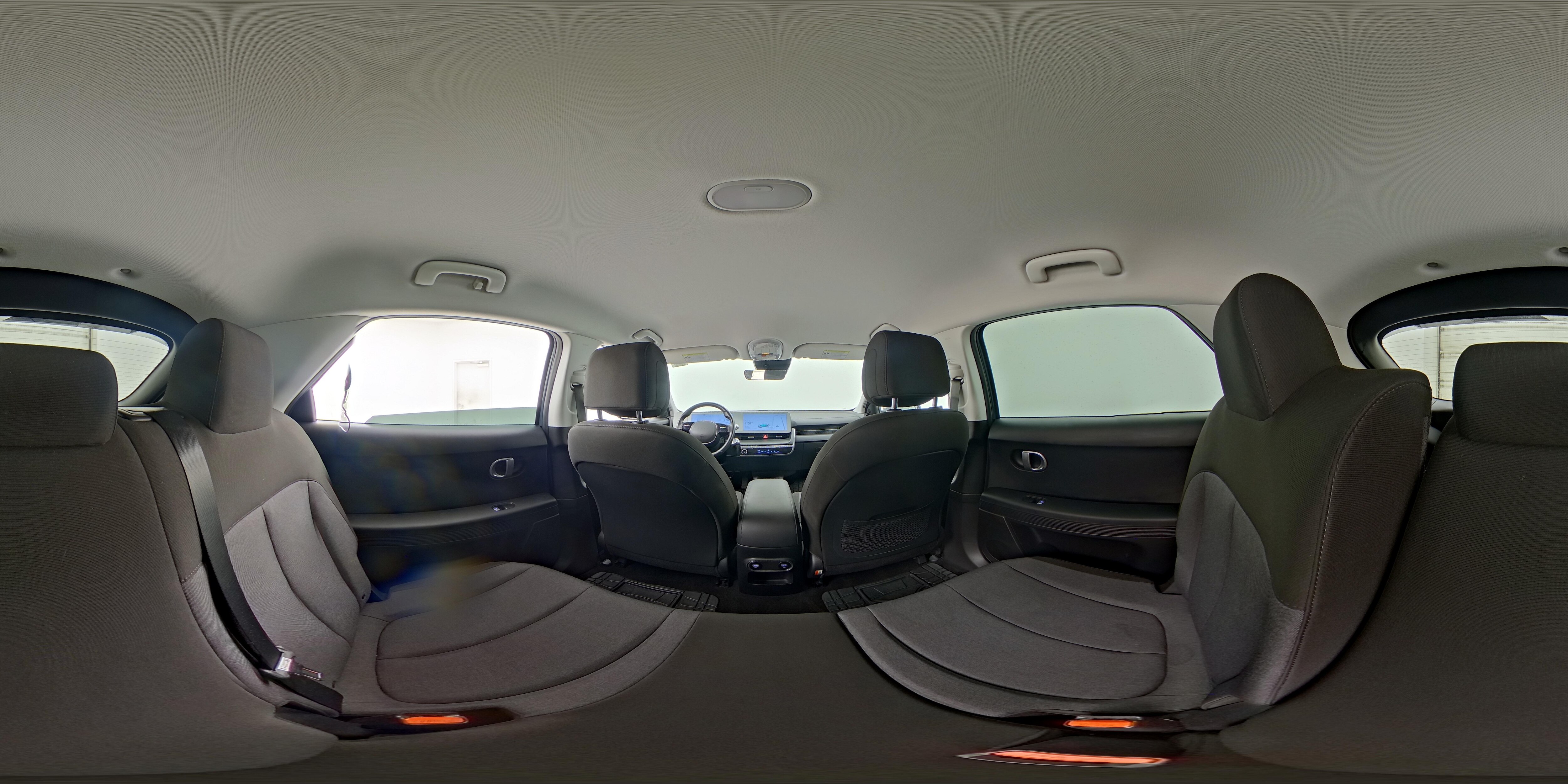 2024 Hyundai IONIQ 5 SE - Photo 26