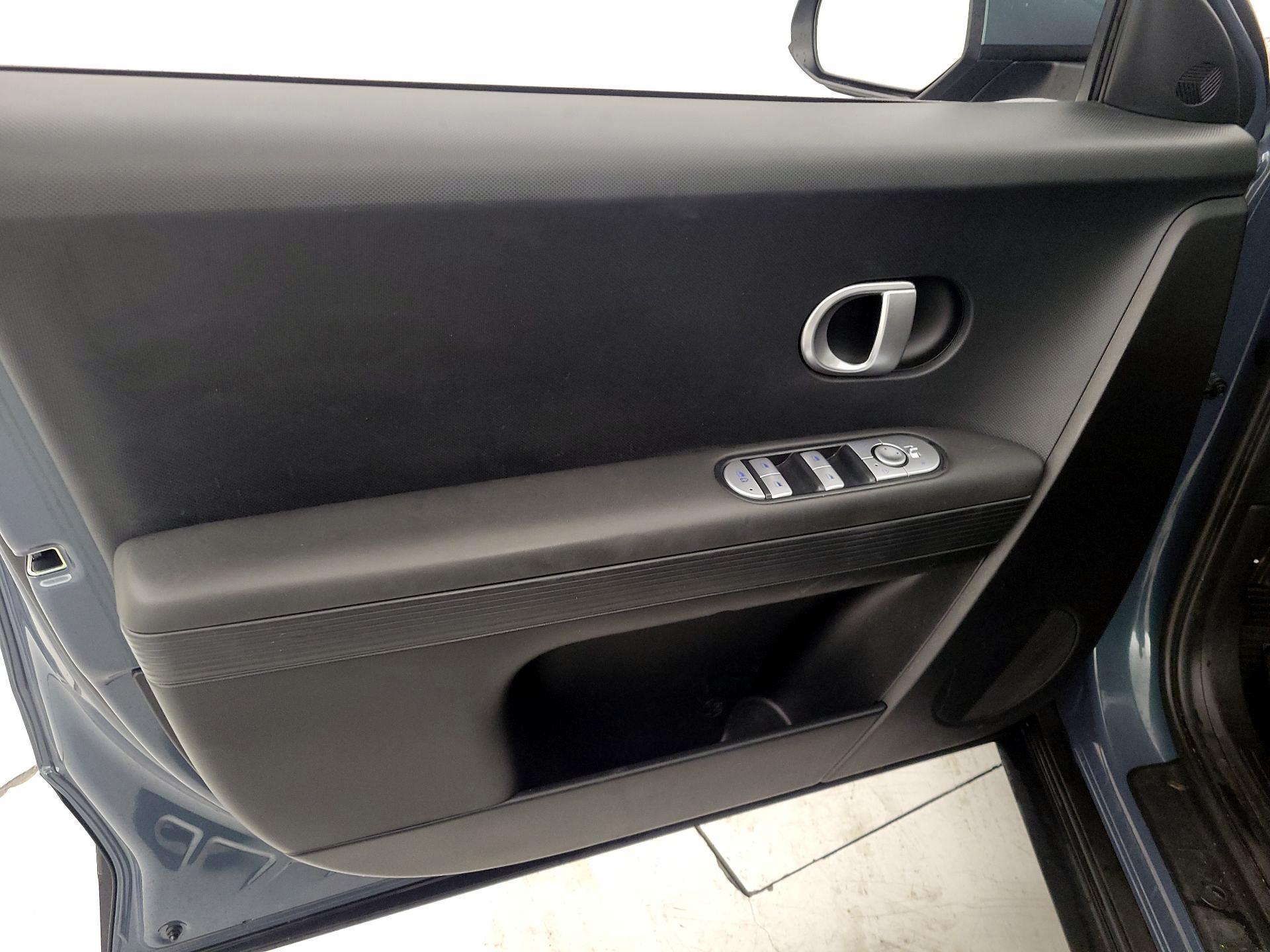 Thumbnail: 2024 Hyundai Ioniq 5 - 12