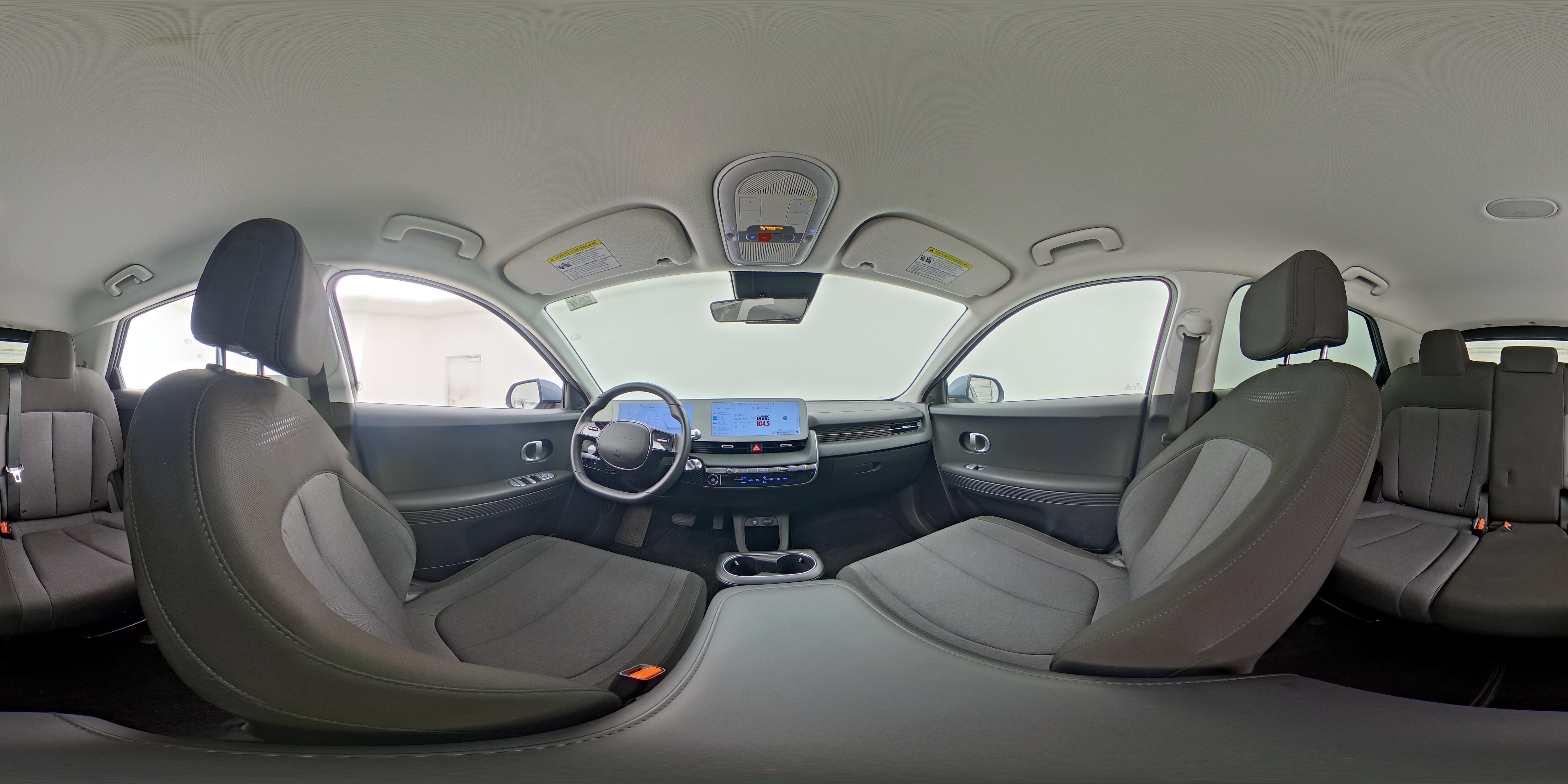 2024 Hyundai IONIQ 5 SE - Photo 26