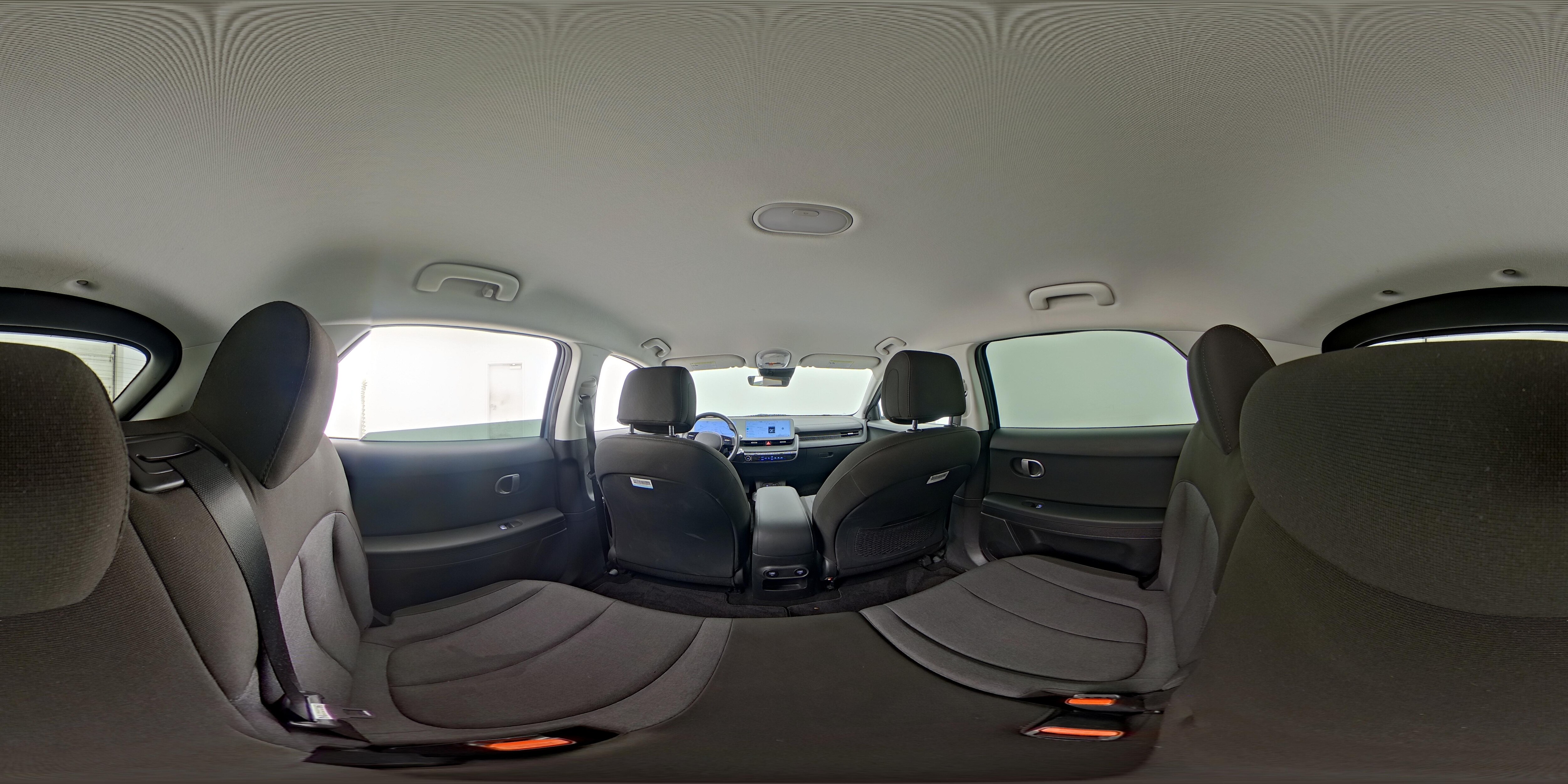 2024 Hyundai IONIQ 5 SE - Photo 27