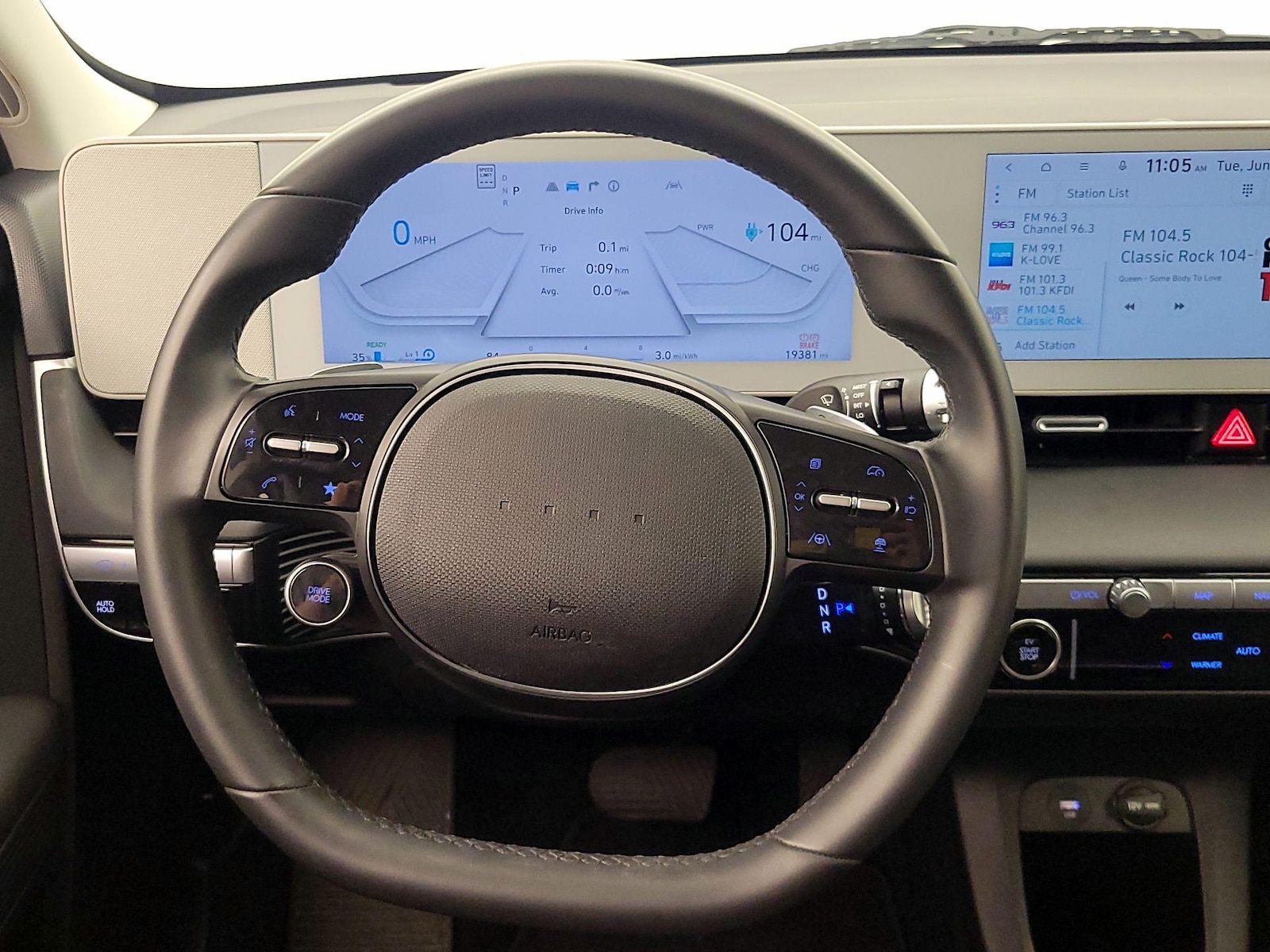 2024 Hyundai IONIQ 5 SE - Photo 11