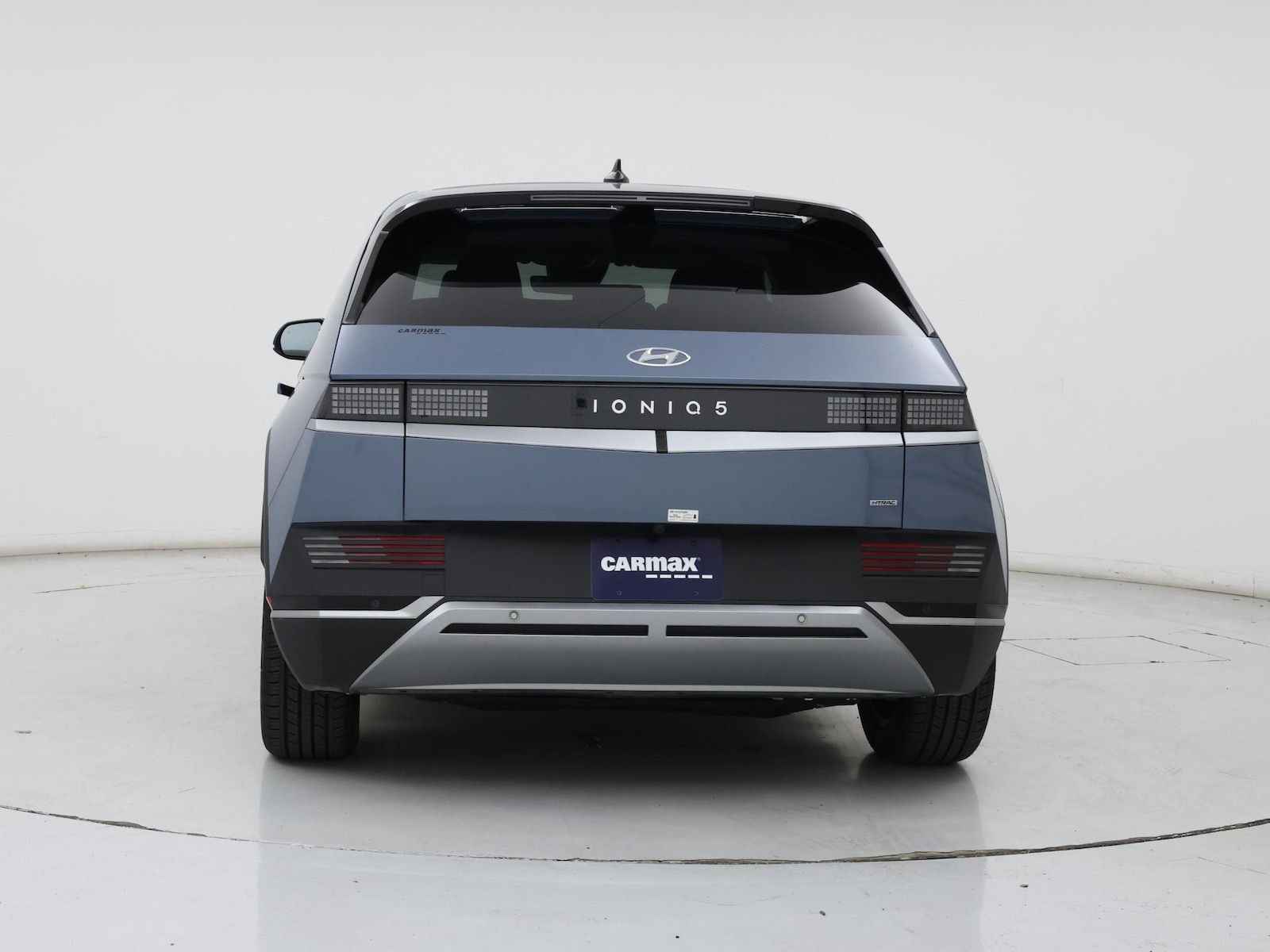 2024 Hyundai IONIQ 5 SE - Photo 7