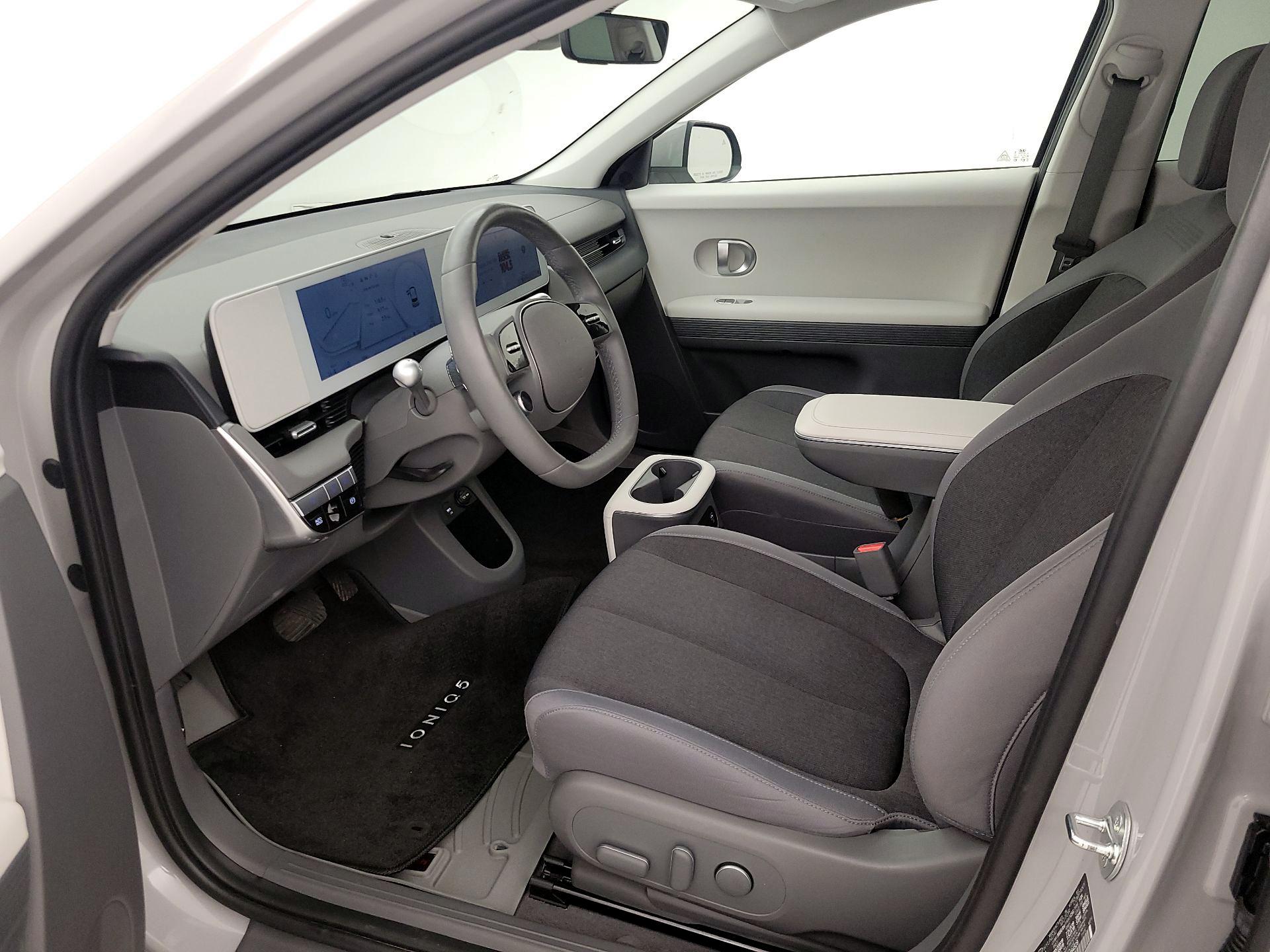 Thumbnail: 2024 Hyundai Ioniq 5 - 11