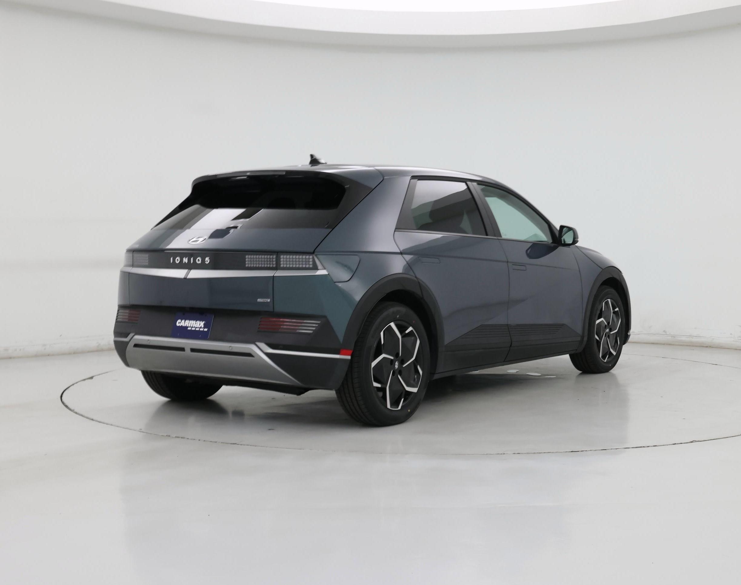 Thumbnail: 2024 Hyundai Ioniq 5 - 8