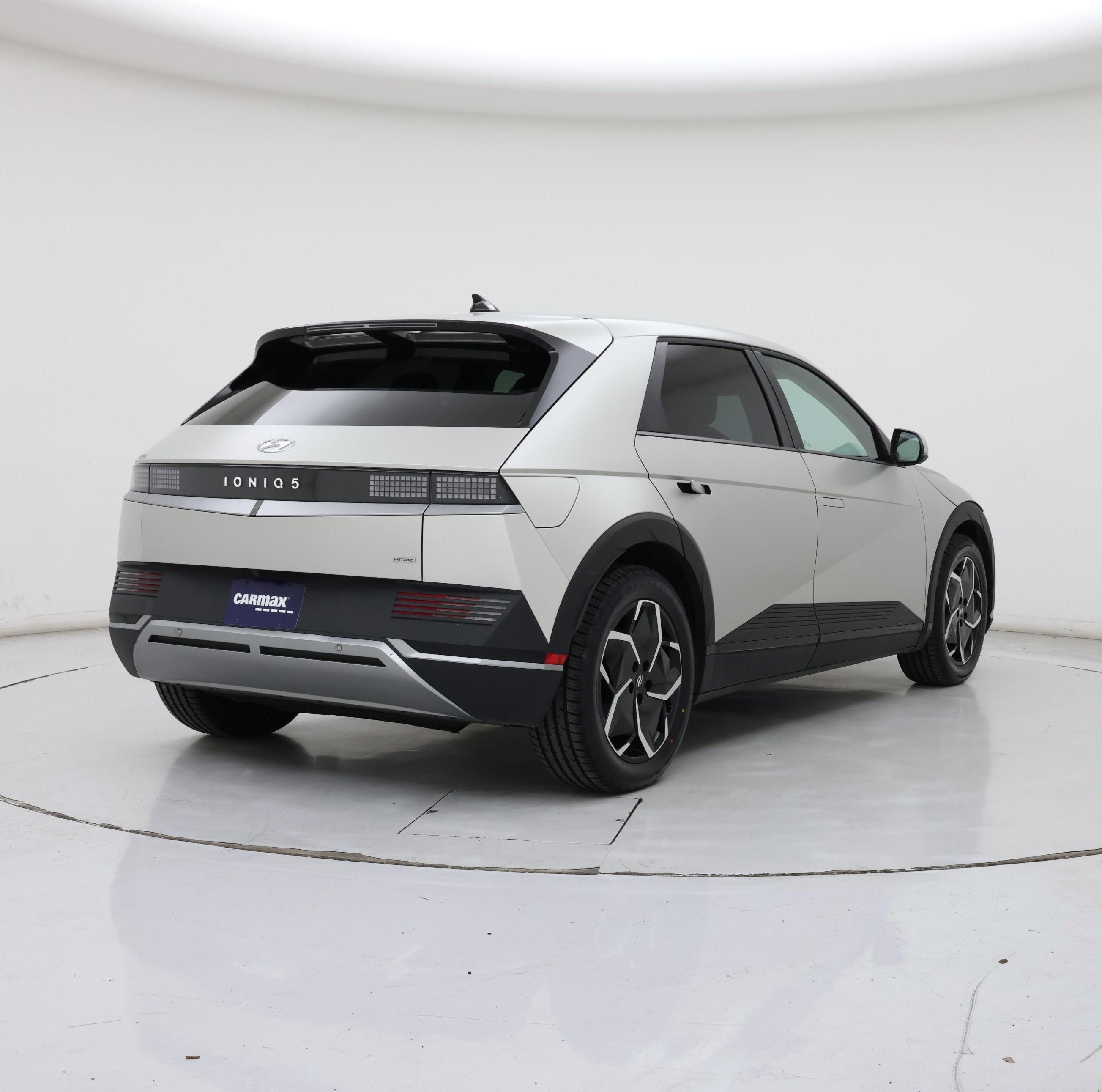 Thumbnail: 2024 Hyundai Ioniq 5 - 8