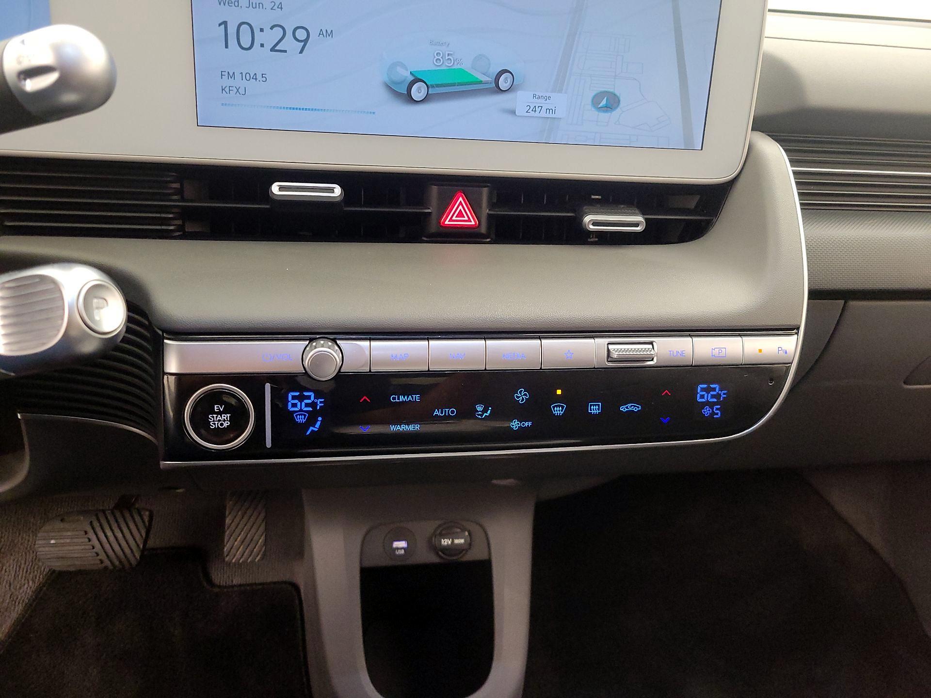 Thumbnail: 2024 Hyundai Ioniq 5 - 17