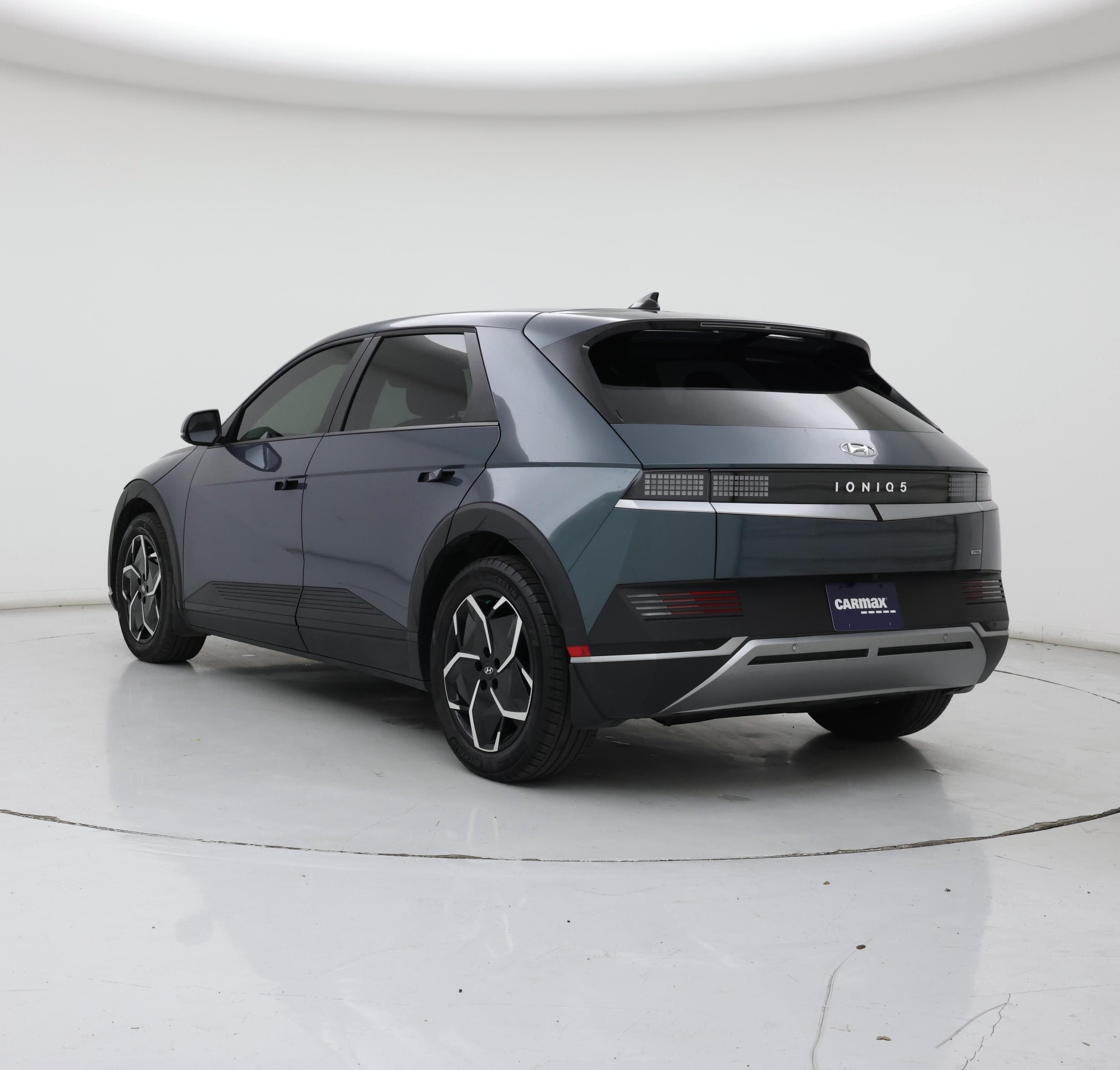 Thumbnail: 2024 Hyundai Ioniq 5 - 2