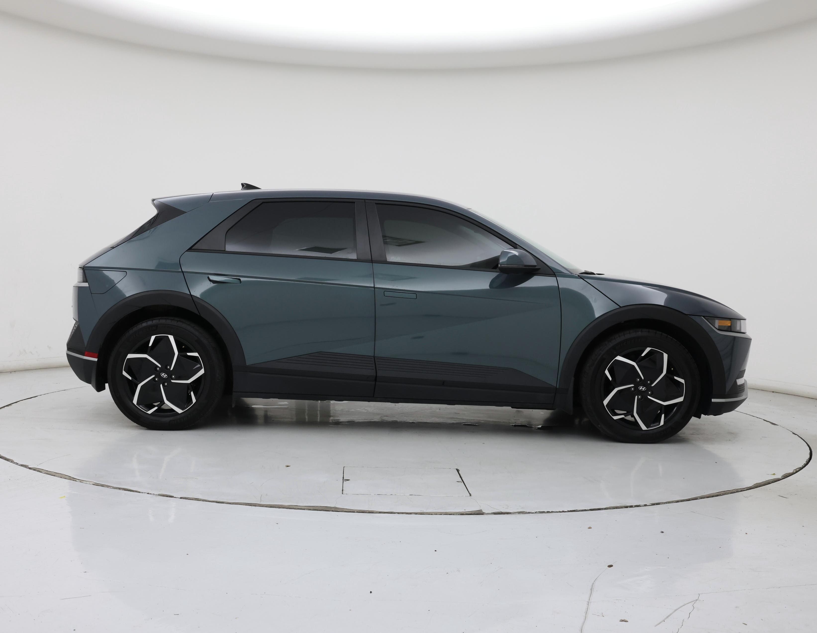 Thumbnail: 2024 Hyundai Ioniq 5 - 7